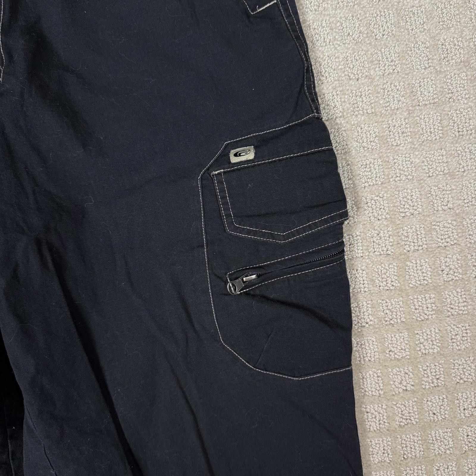 Point Zero Y2K Point Zero Baggy Cargo Shorts 31 Black Size US 31 - 2 Thumbnail