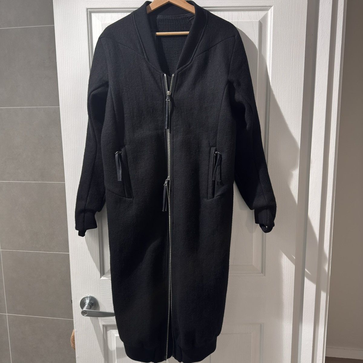Boris Bidjan Saberi Brand New Boris Bidjan Saberi AW17 long bomber jacket Size US S / EU 44-46 / 1 - 1 Thumbnail