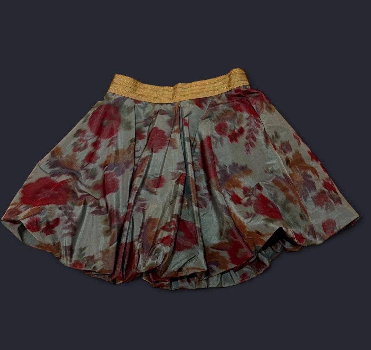 Whyred WHYRED green and red floral bubble skirt Size 26" / US 2 / IT 38 - 2 Thumbnail