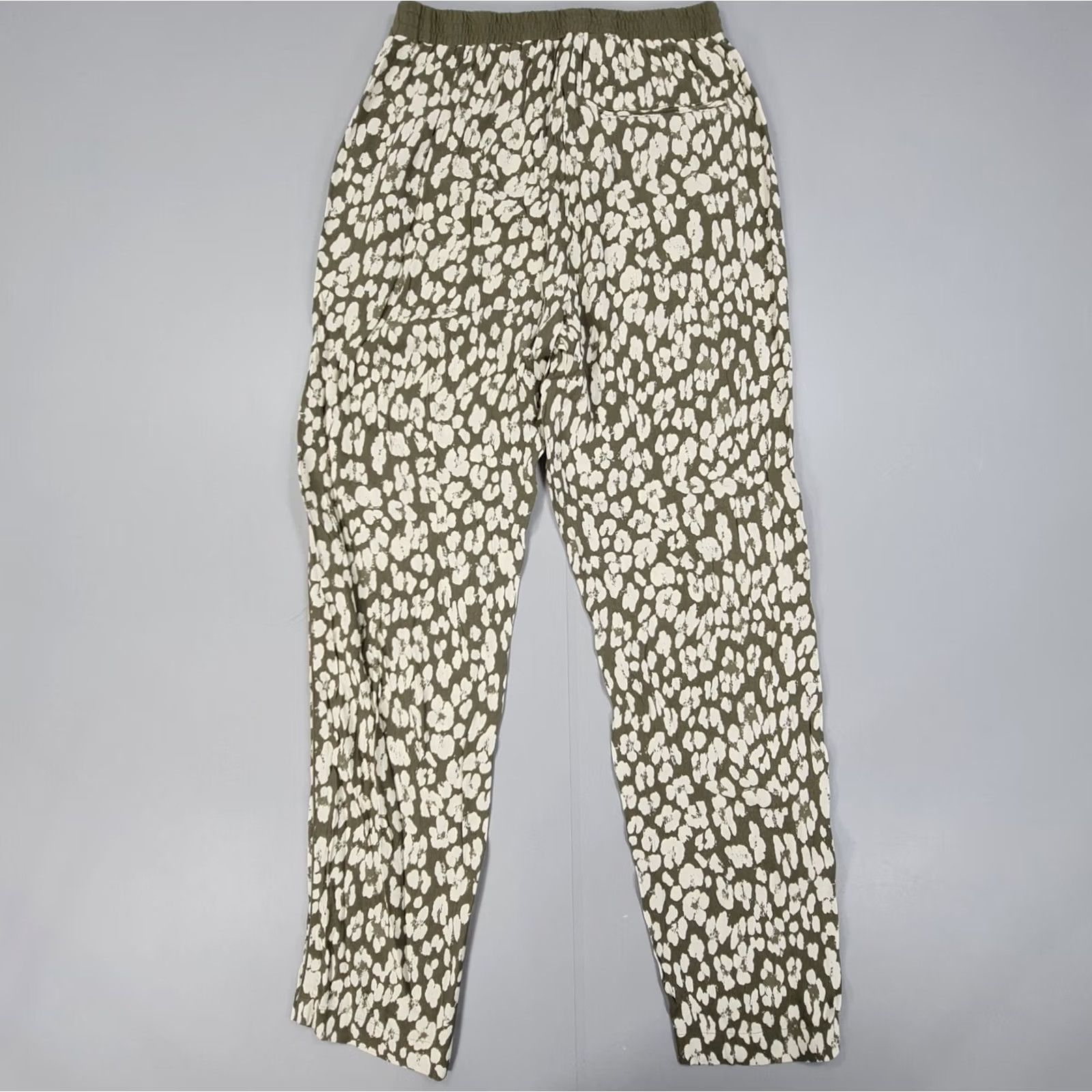 Vintage Sandwich Woman's Trousers Green 36 Animal Print Lightweight Jogger Regular Elastic Waist Inseam 32" Casual Womens Size 25" / US 0 / IT 36 - 6 Thumbnail
