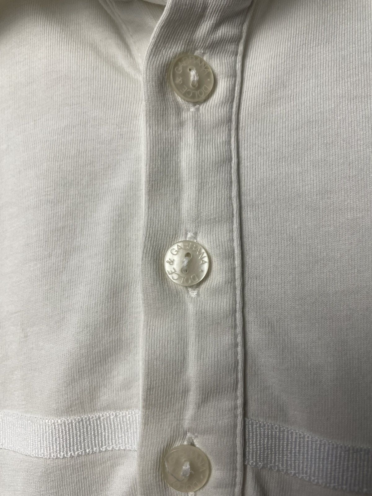 Dolce & Gabbana Dolce & Gabbana Gold Logo White Polo Shirt Size 48 Size US M / EU 48-50 / 2 - 5 Thumbnail