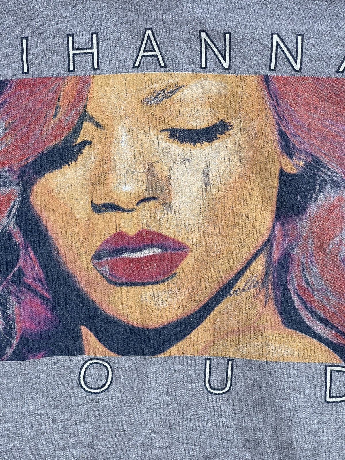 2011 Rihanna loud tour vintage grey hoodie