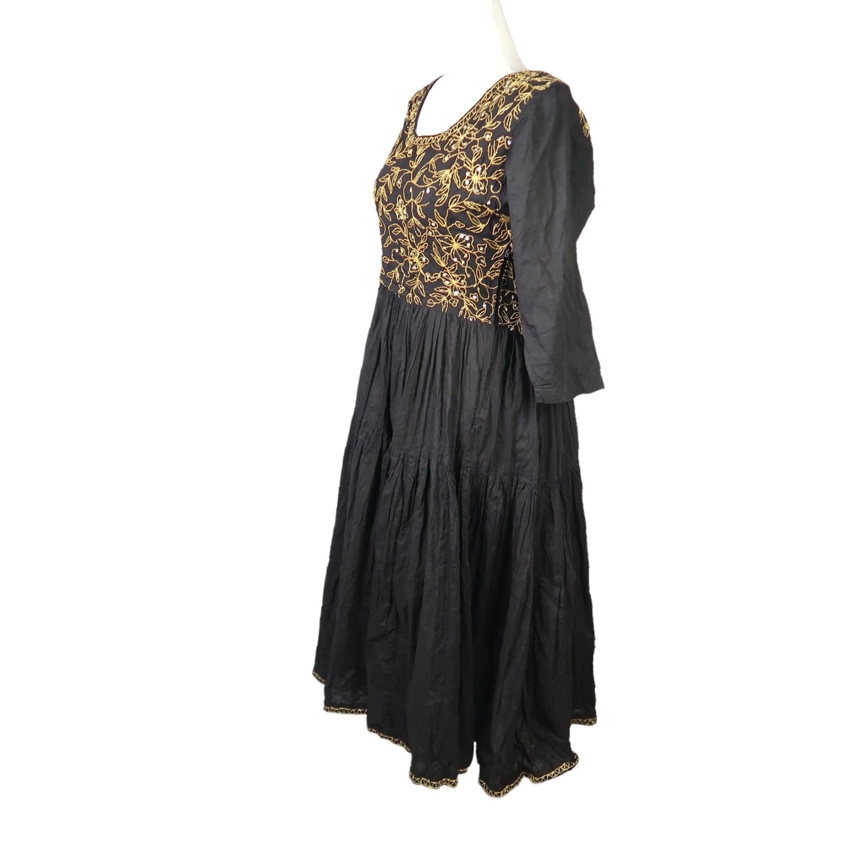 Vintage VINTAGE 90s PASSPORTS Black Cotton Midi Dress Embroidered A-Line M Women's Size M / US 6-8 / IT 42-44 - 3 Thumbnail
