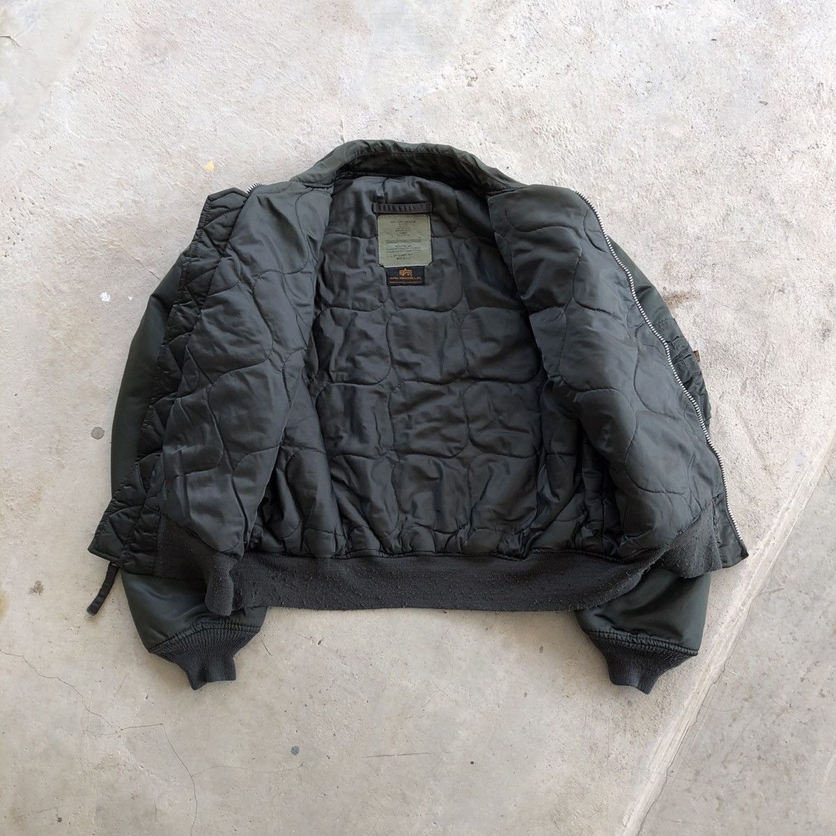 Alpha Industries Vintage ALPHA INDUSTRIES CWU-45 Bomber Jacket Size US XL / EU 56 / 4 - 2 Thumbnail