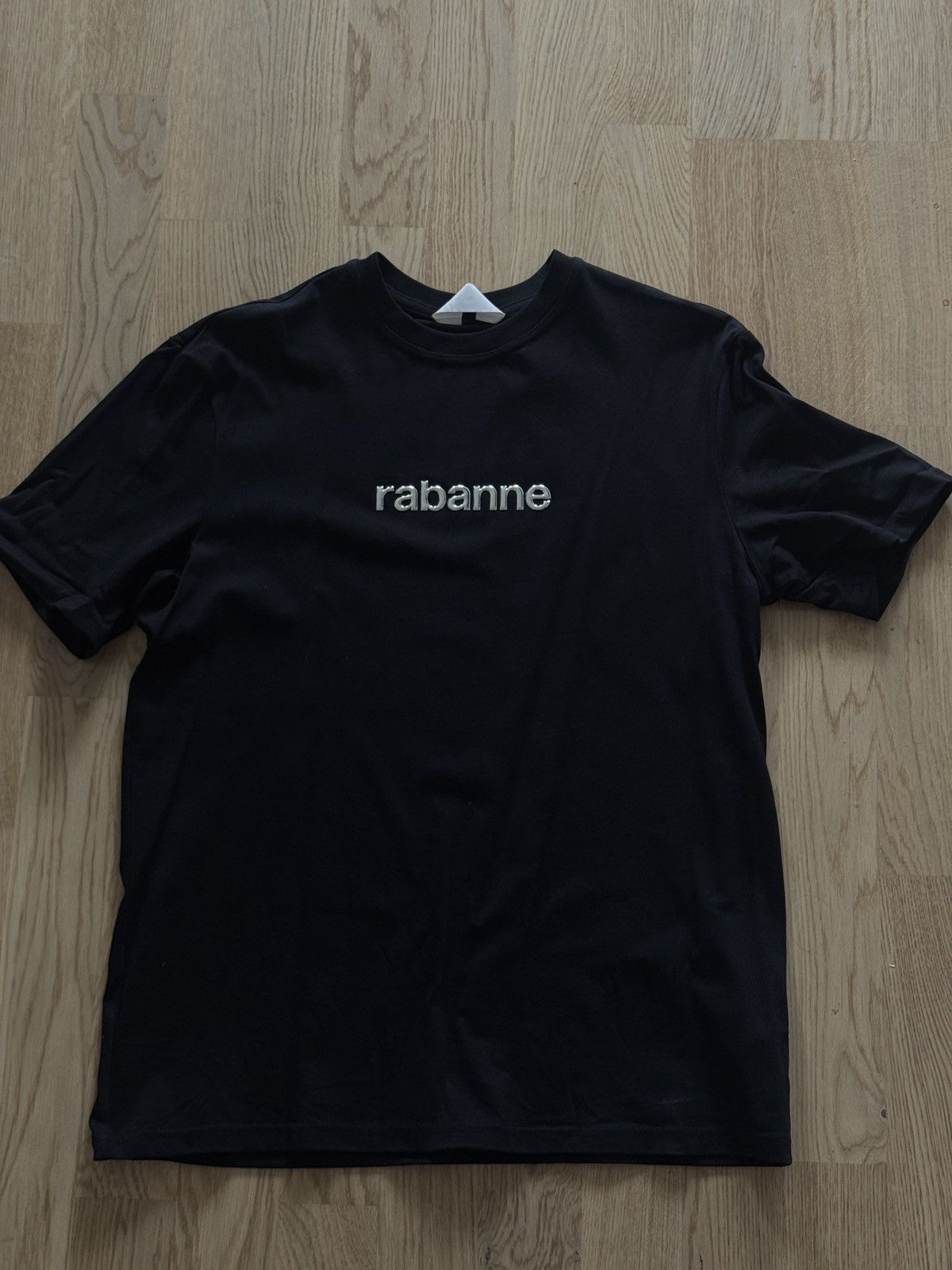 H&M × Other RABANNE & H&M metallic logo t shirt Size US S / EU 44-46 / 1 - 1 Thumbnail