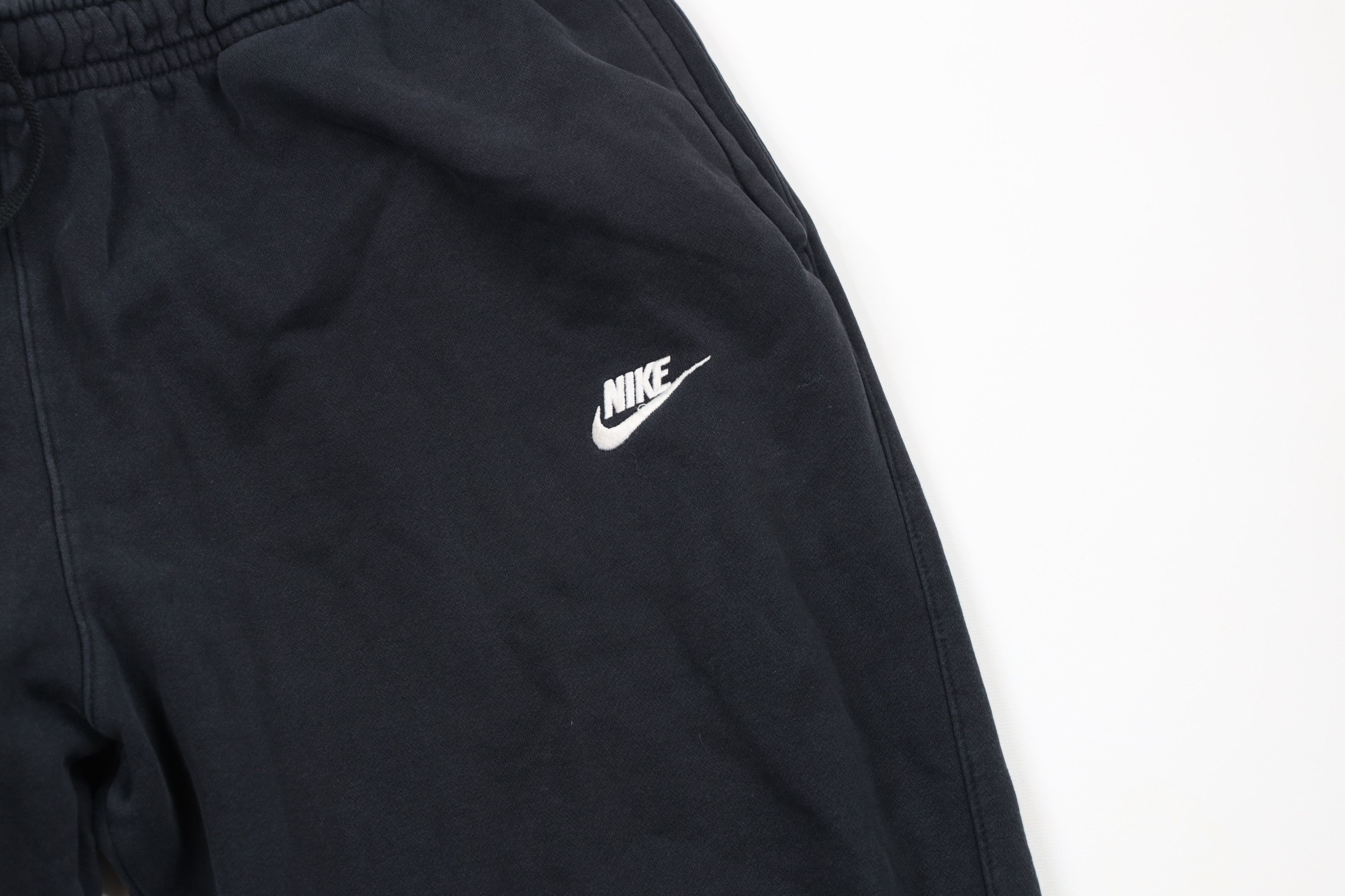 Nike Vintage Nike Spell Out Cuffed Sweatpants Joggers Black Size US 40 / EU 56 - 5 Thumbnail