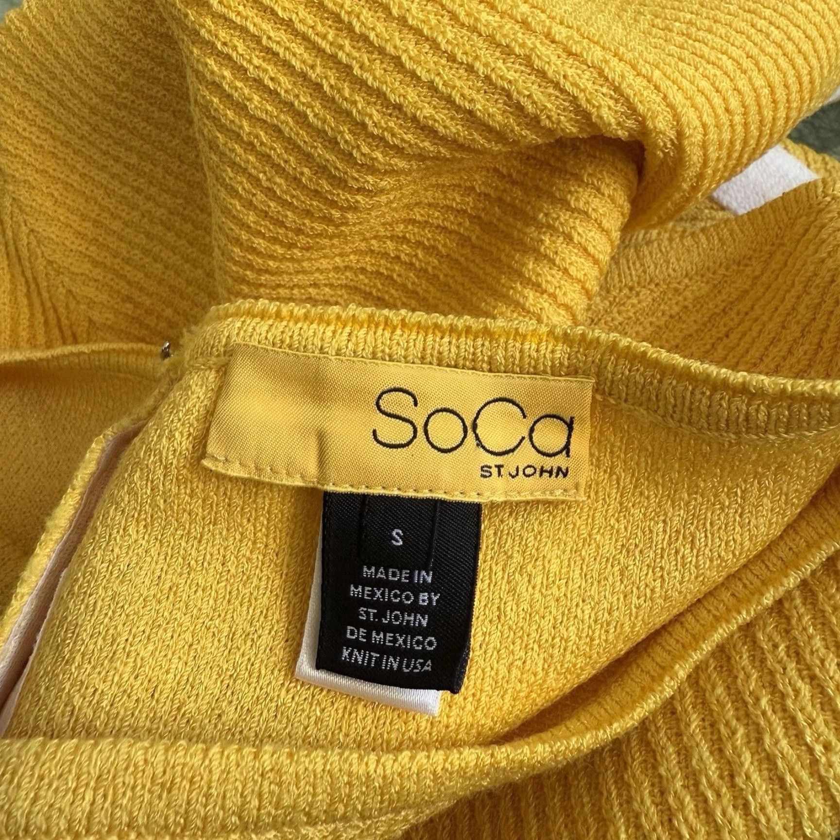 St. John VINTAGE ST. JOHN SoCa Novelty Knit Sleeveless Shift Dress S Yellow White Size S / US 4 / IT 40 - 7 Thumbnail