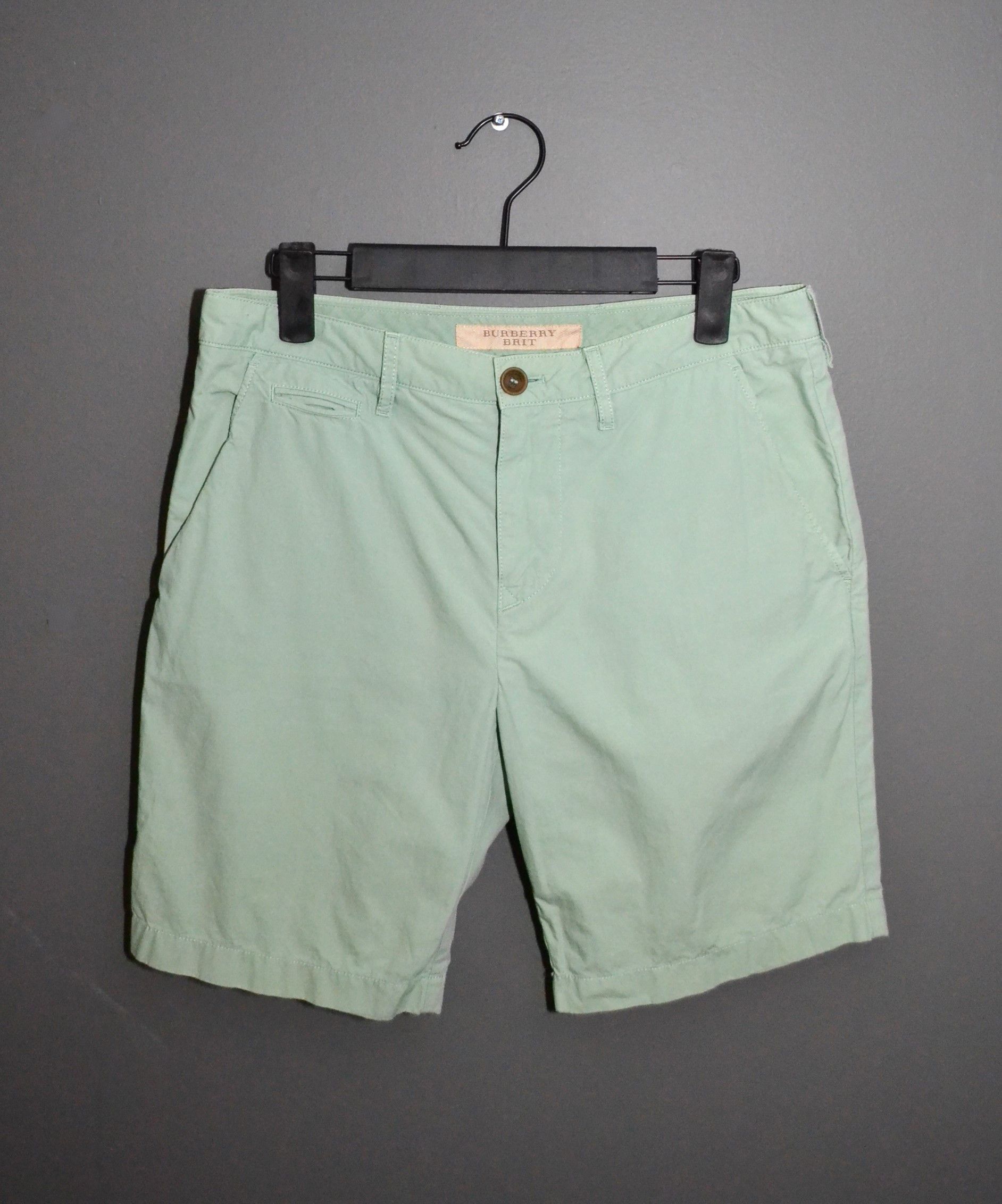 Burberry Burberry Brit 28 Light Green Chino Shorts Women's Size 28" / US 6 / IT 42 - 1 Thumbnail