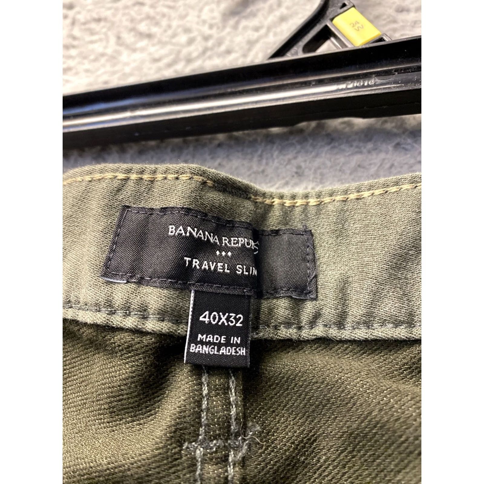 Banana Republic Banana Republic Traveler Pants Mens 40x32 Green Slim Straight 5-Pocket Casual Pants Size US 40 / EU 56 - 7 Thumbnail