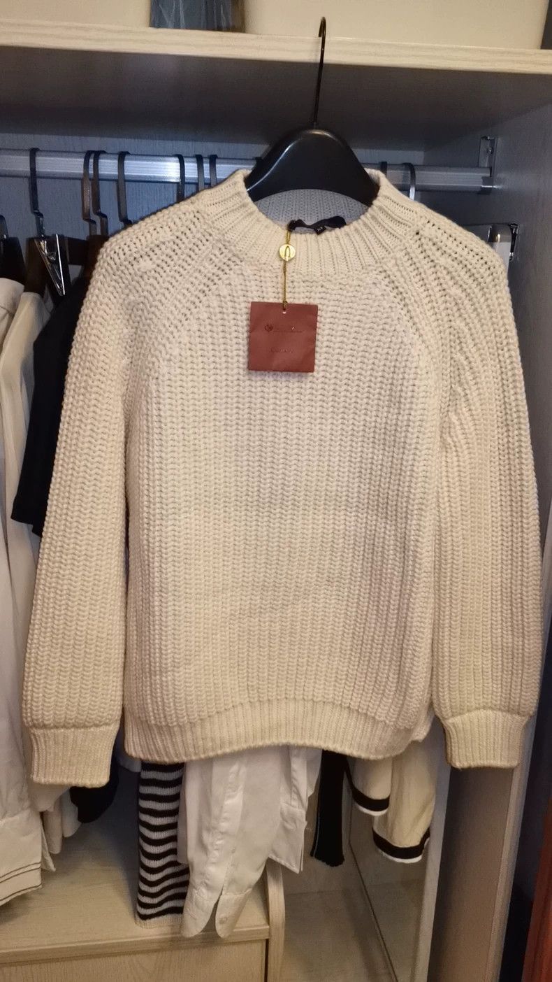 Loro Piana LORO PIANA White sweater Size XS / US 0-2 / IT 36-38 - 1 Thumbnail