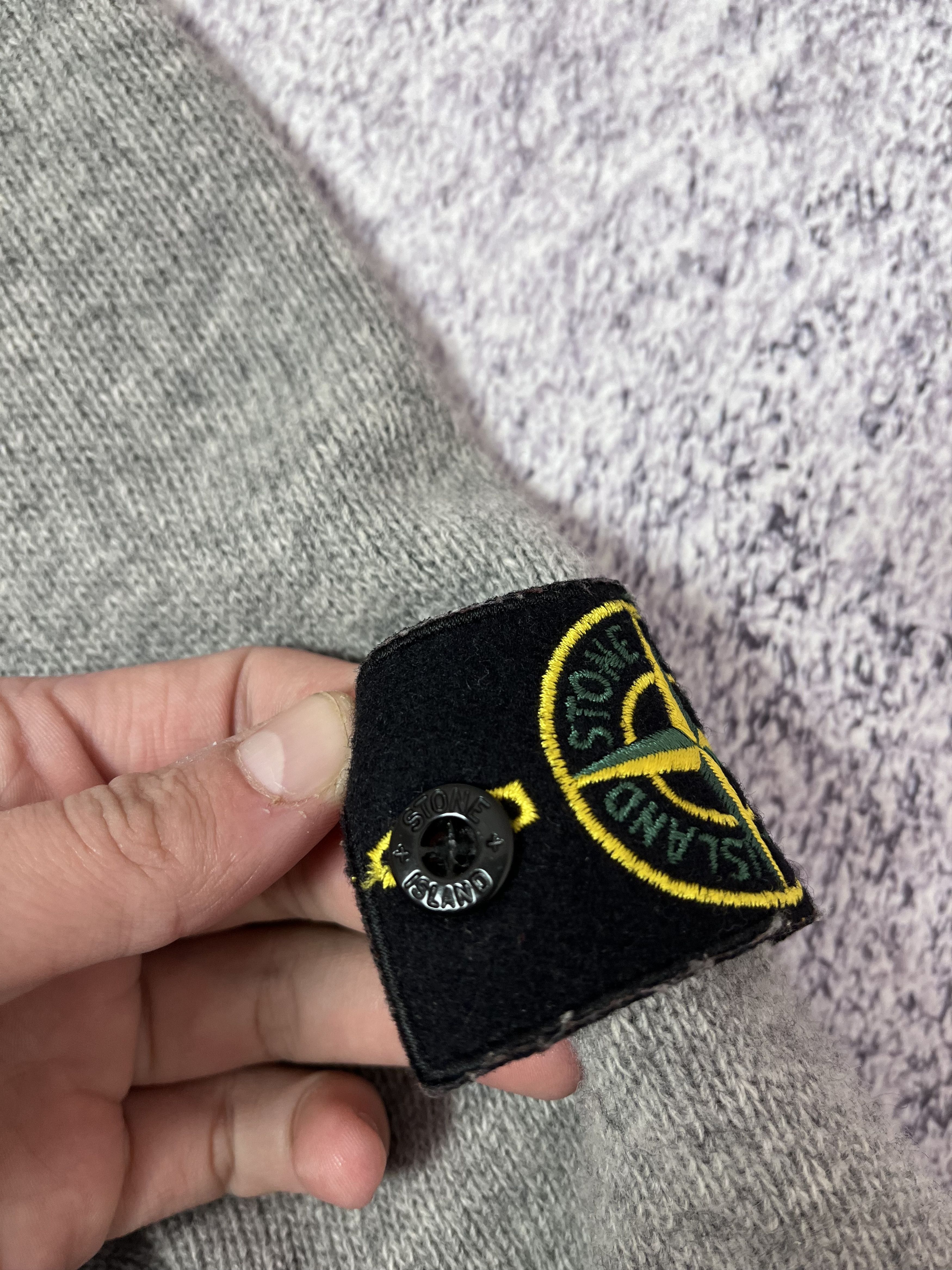 Stone Island × Vintage Vintage men’s sweater Stone Island size M Size US M / EU 48-50 / 2 - 8 Thumbnail