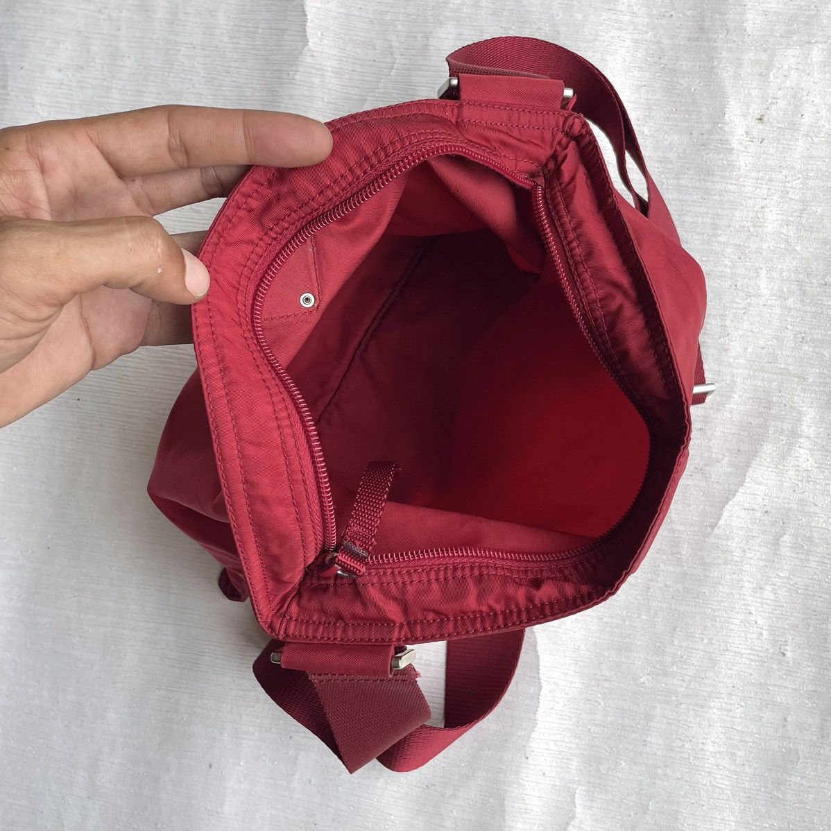 Prada Prada Red Tessuto Triangle Logo Nylon Crossbody Size ONE SIZE - 14 Thumbnail