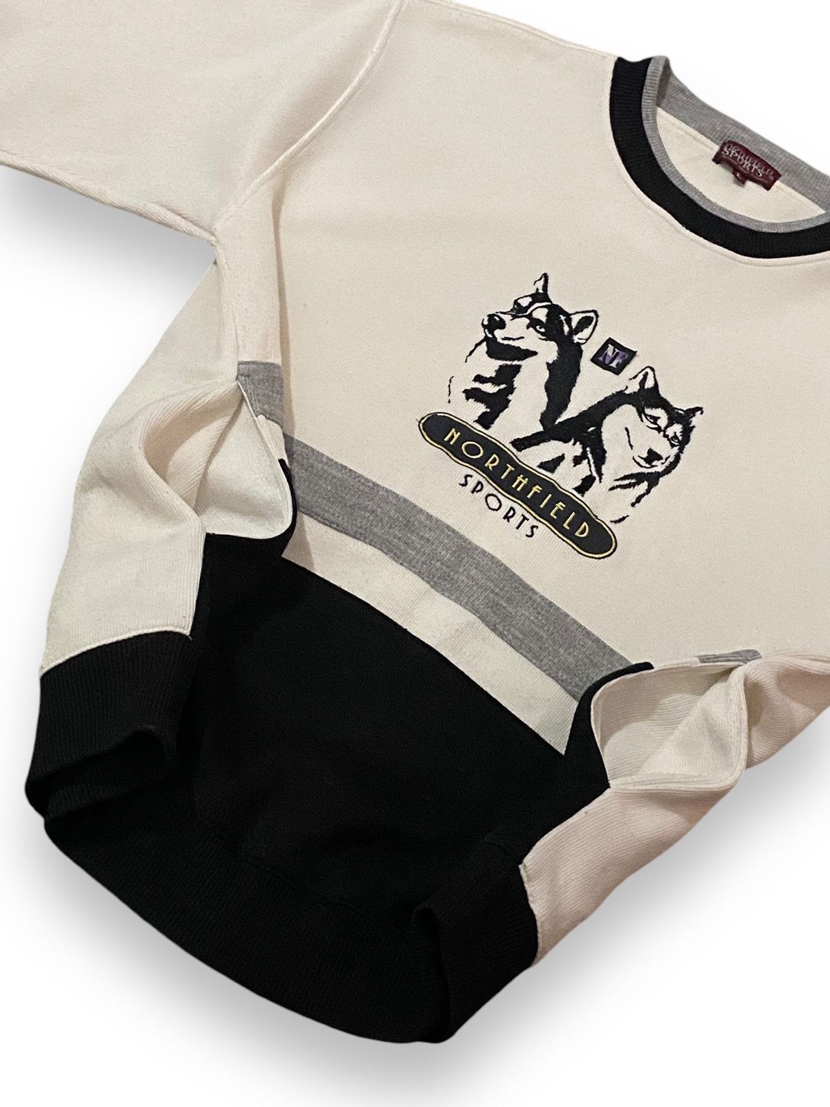 Japanese Brand × Vintage VINTAGE NORTHFIELD SPORTS WOLF EMBEROIDERY CREW NECK Size US L / EU 52-54 / 3 - 10 Thumbnail