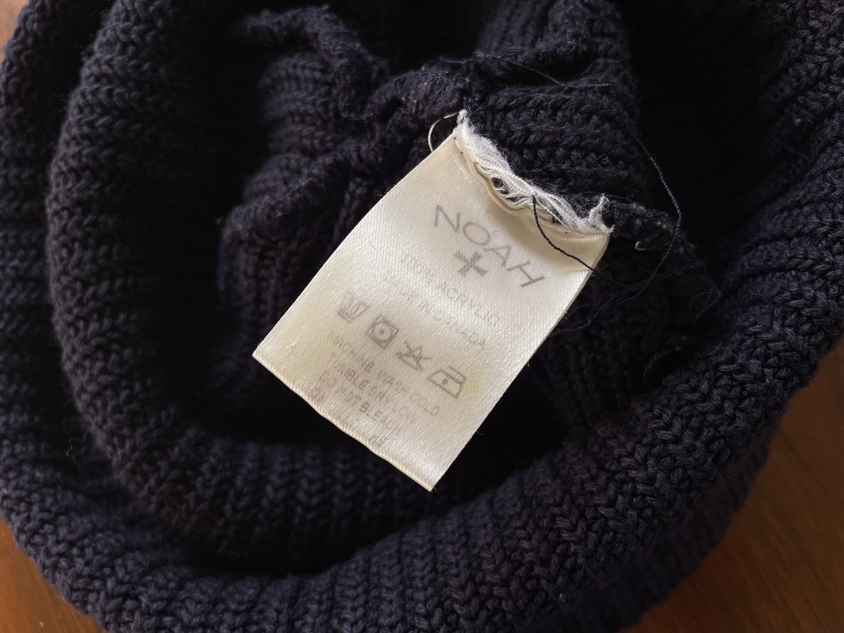 Noah Noah Core Logo Beanie Dark Navy Size ONE SIZE - 3 Thumbnail