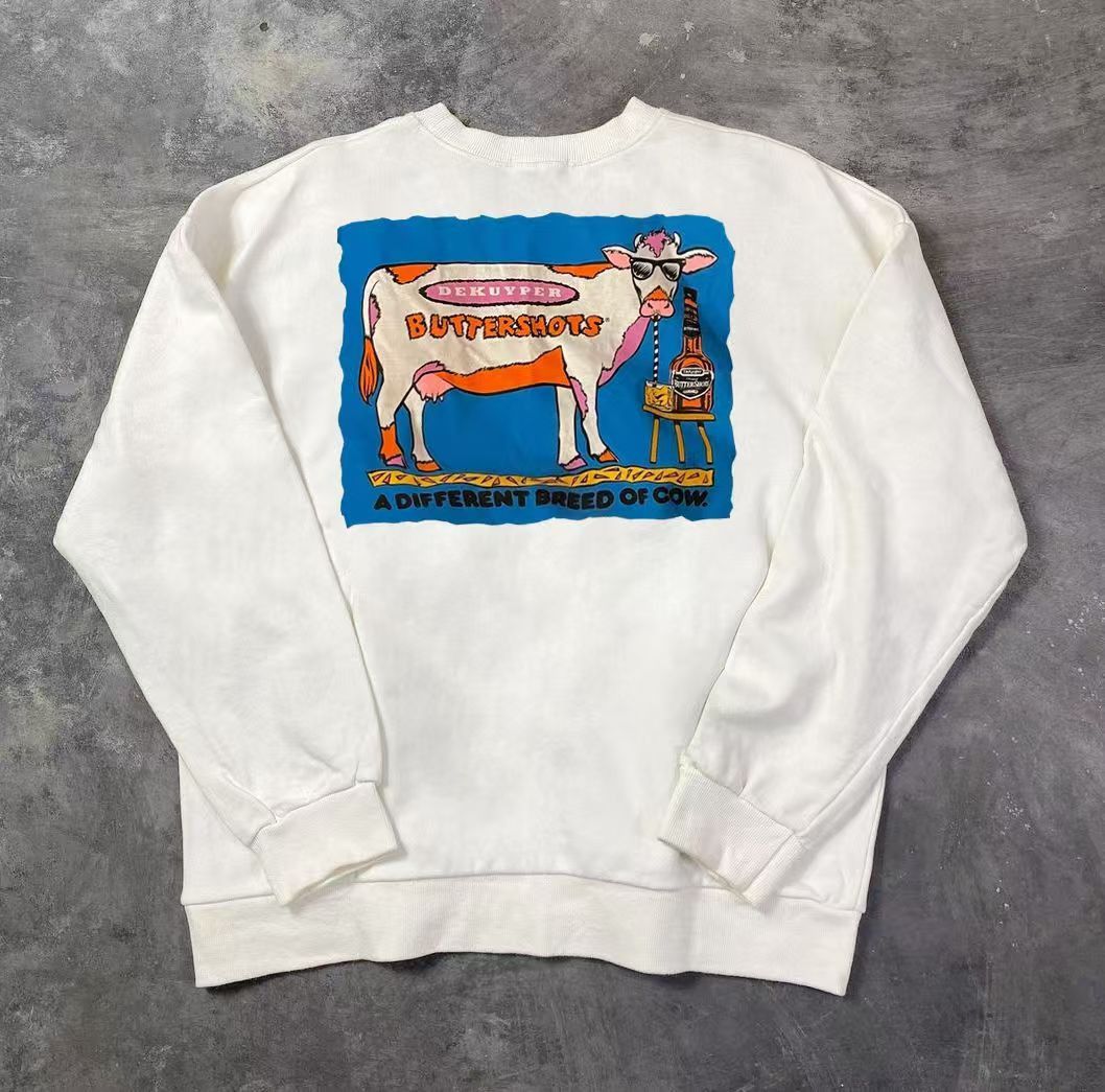 Japanese Brand × Vintage White Vintage Cow Print Cotton Sweatshirt Size US L / EU 52-54 / 3 - 1 Thumbnail