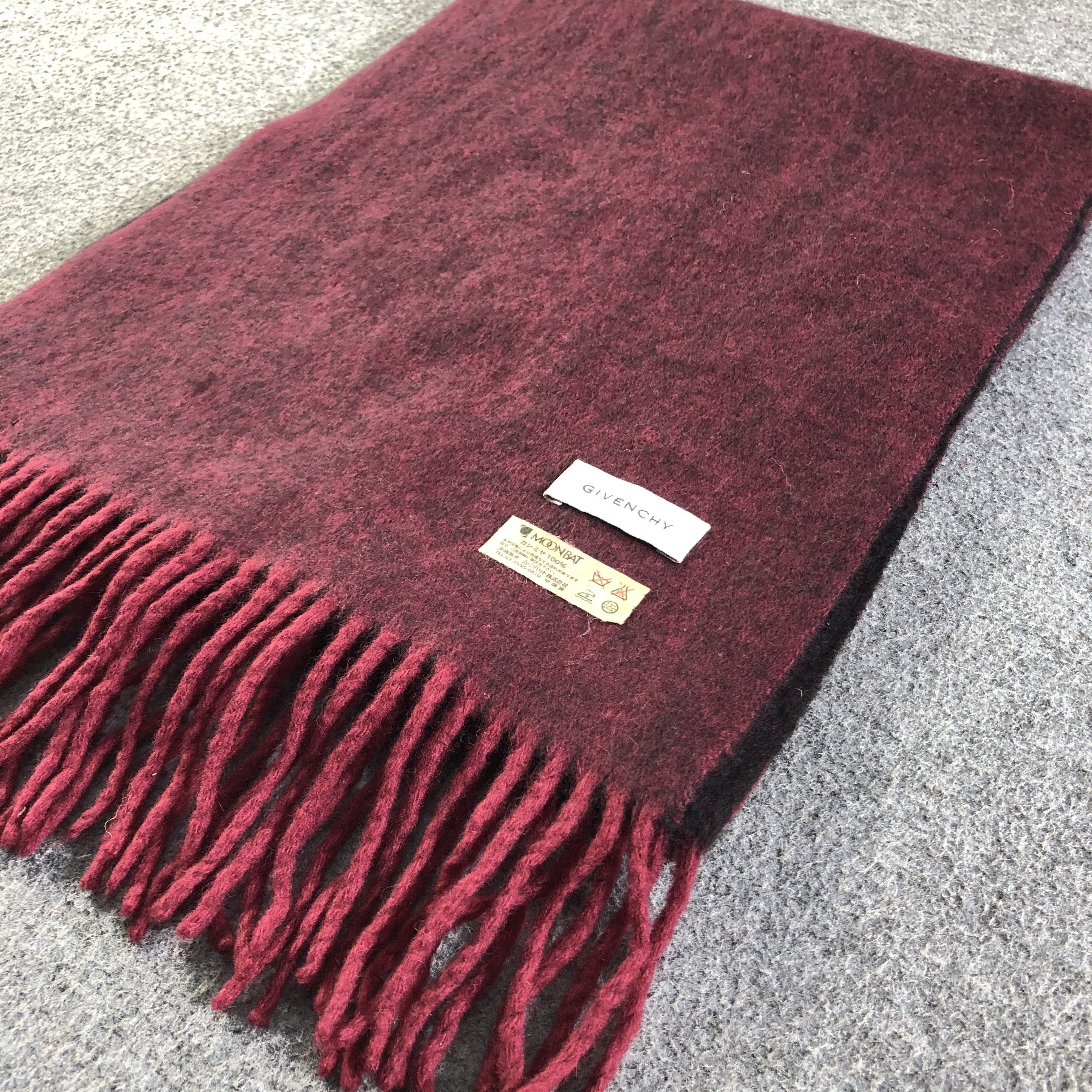 Givenchy Givenchy Wool Scarf / Muffler / Neckwear P130 Size ONE SIZE - 3 Thumbnail