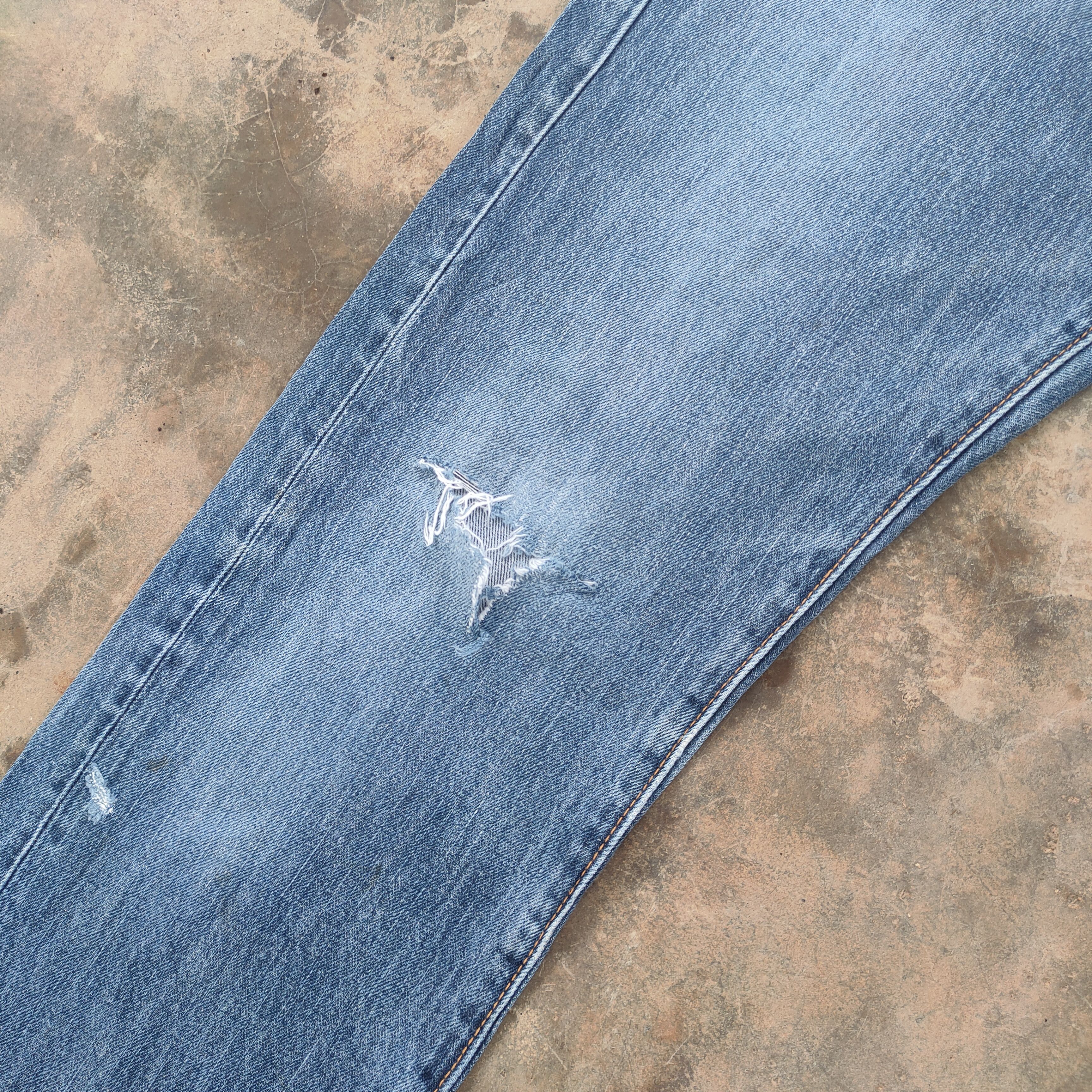 Japanese Brand VINTAGE JAPANESE FADED DISTRESSED JEANS DENIM PANTS Size US 30 / EU 46 - 5 Thumbnail