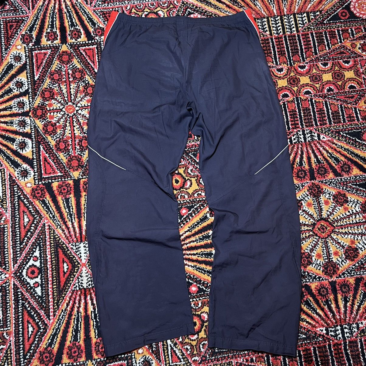 Nike × Vintage VINTAGE NYLON NIKE PANTS WITH STRIPES🎯 Size US 42 / EU 58 - 5 Thumbnail