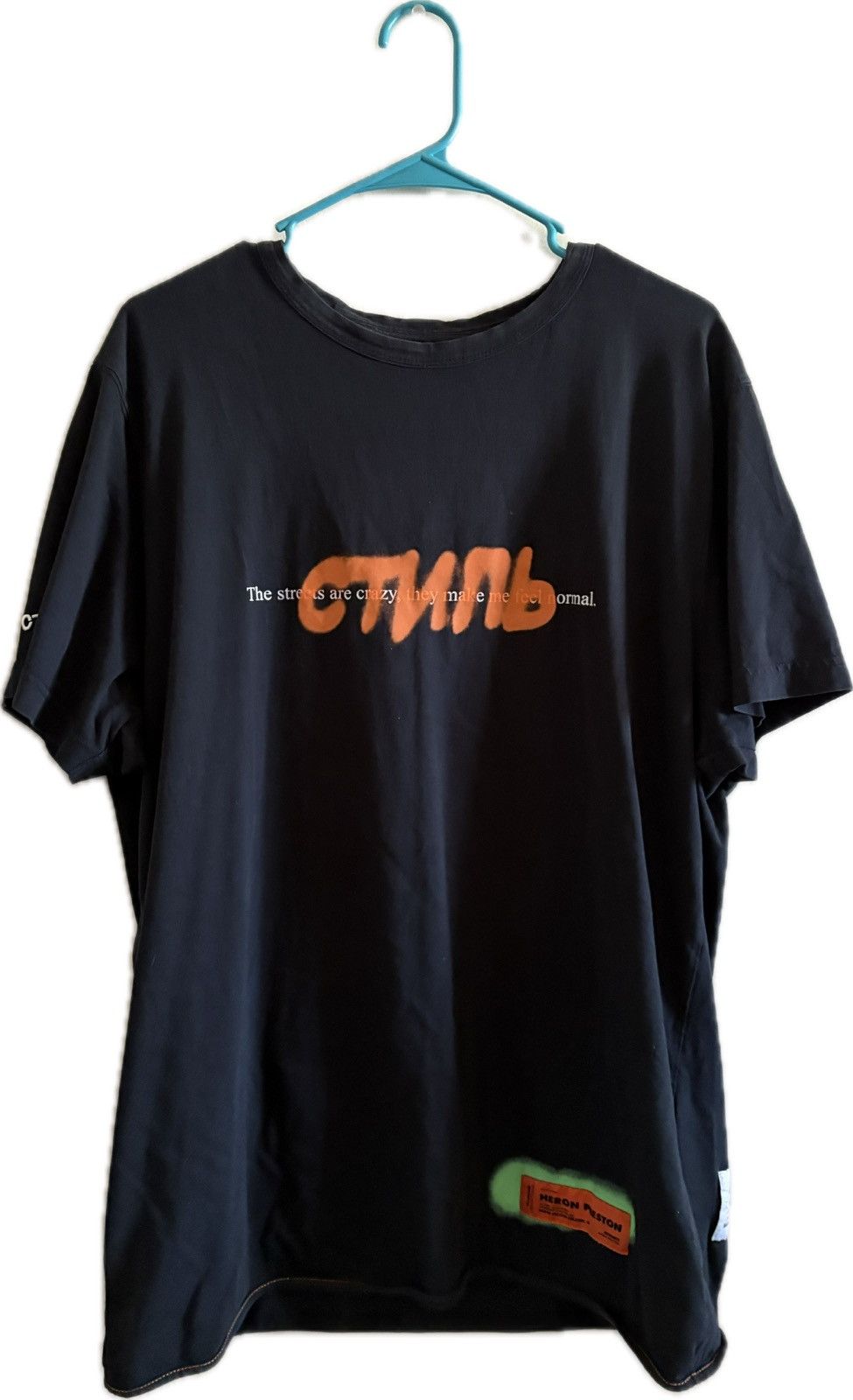Heron Preston Heron Preston Graffiti СТИЛЬ Logo Tee Size US XL / EU 56 / 4 - 1 Thumbnail