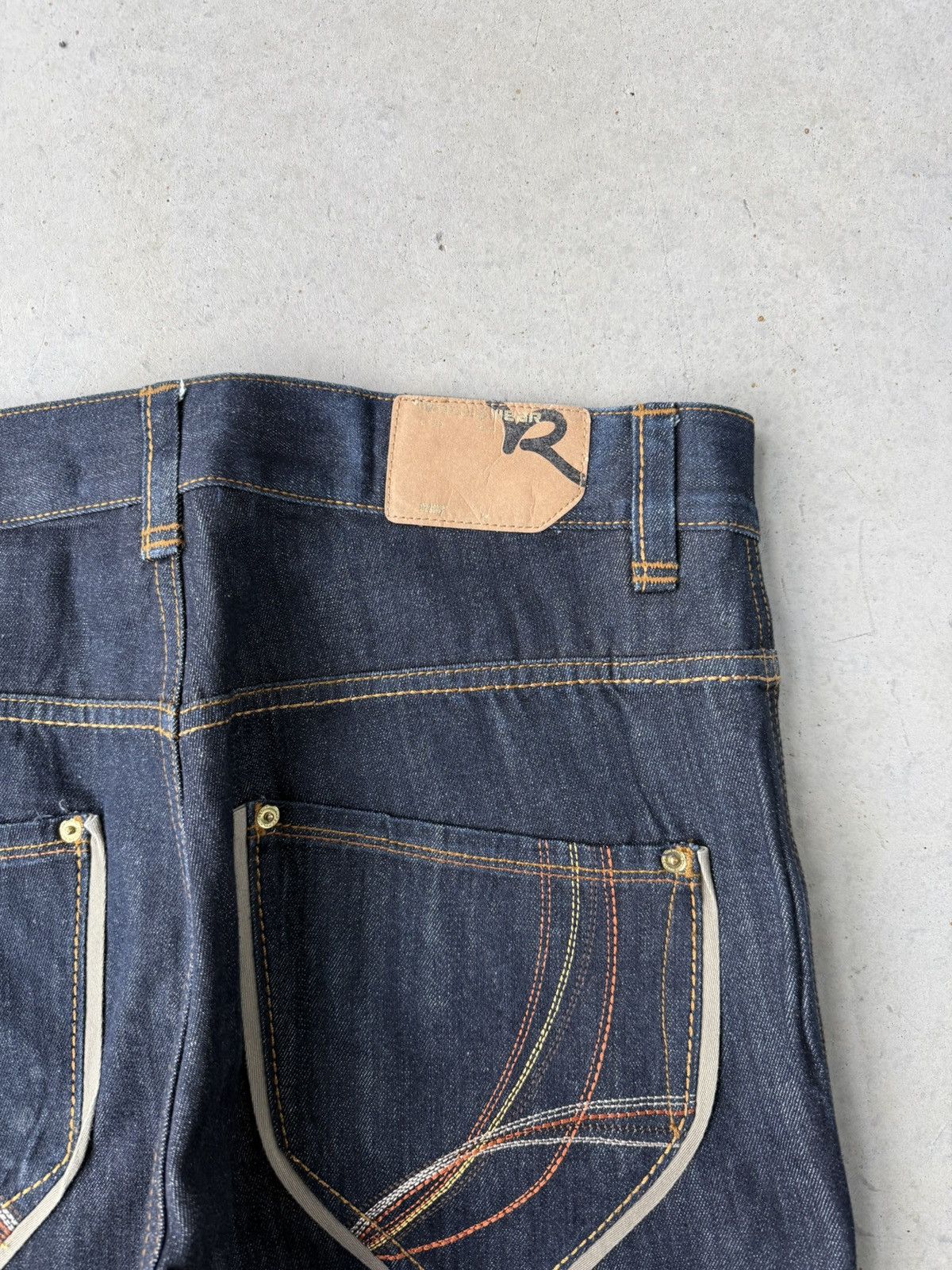 Rocawear Vintage Y2K Rocawear Embroidered Dark Wash Baggy Denim Jeans Size US 36 / EU 52 - 5 Thumbnail