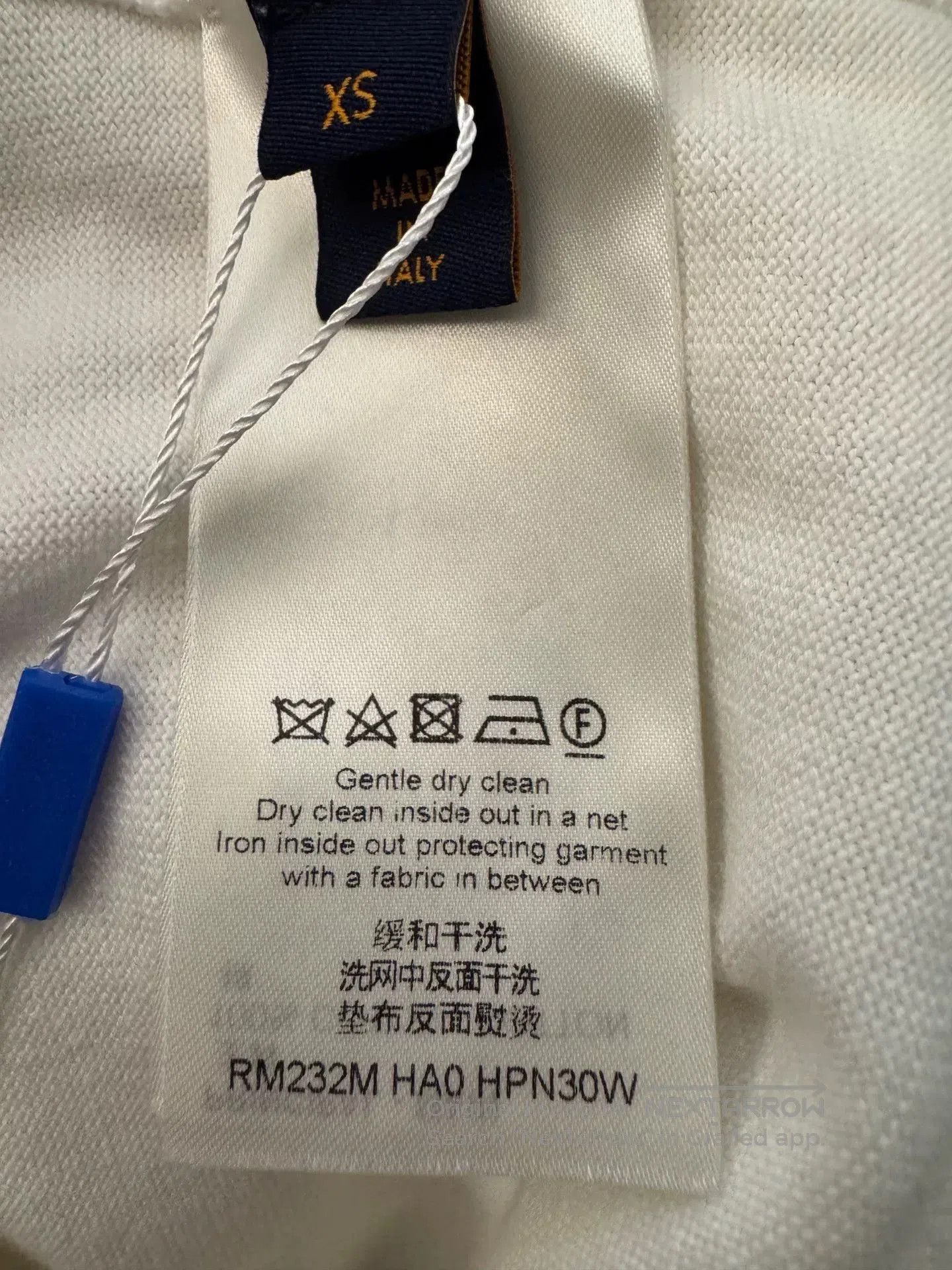 Louis Vuitton Louis Vuitton White Logo Knit T-Shirt XS. Size XS / US 0-2 / IT 36-38 - 4 Thumbnail