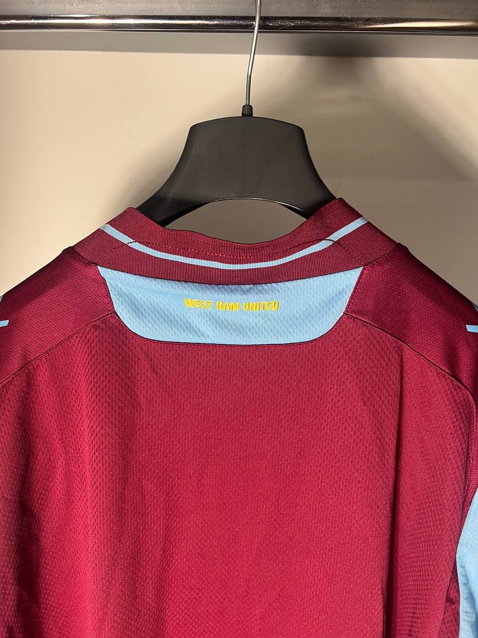 Vintage VARY RARE MACRON WEST HAM UNITED ENGLAND SOCCER JERSEY RETRO Size US XXL / EU 58 / 5 - 7 Thumbnail