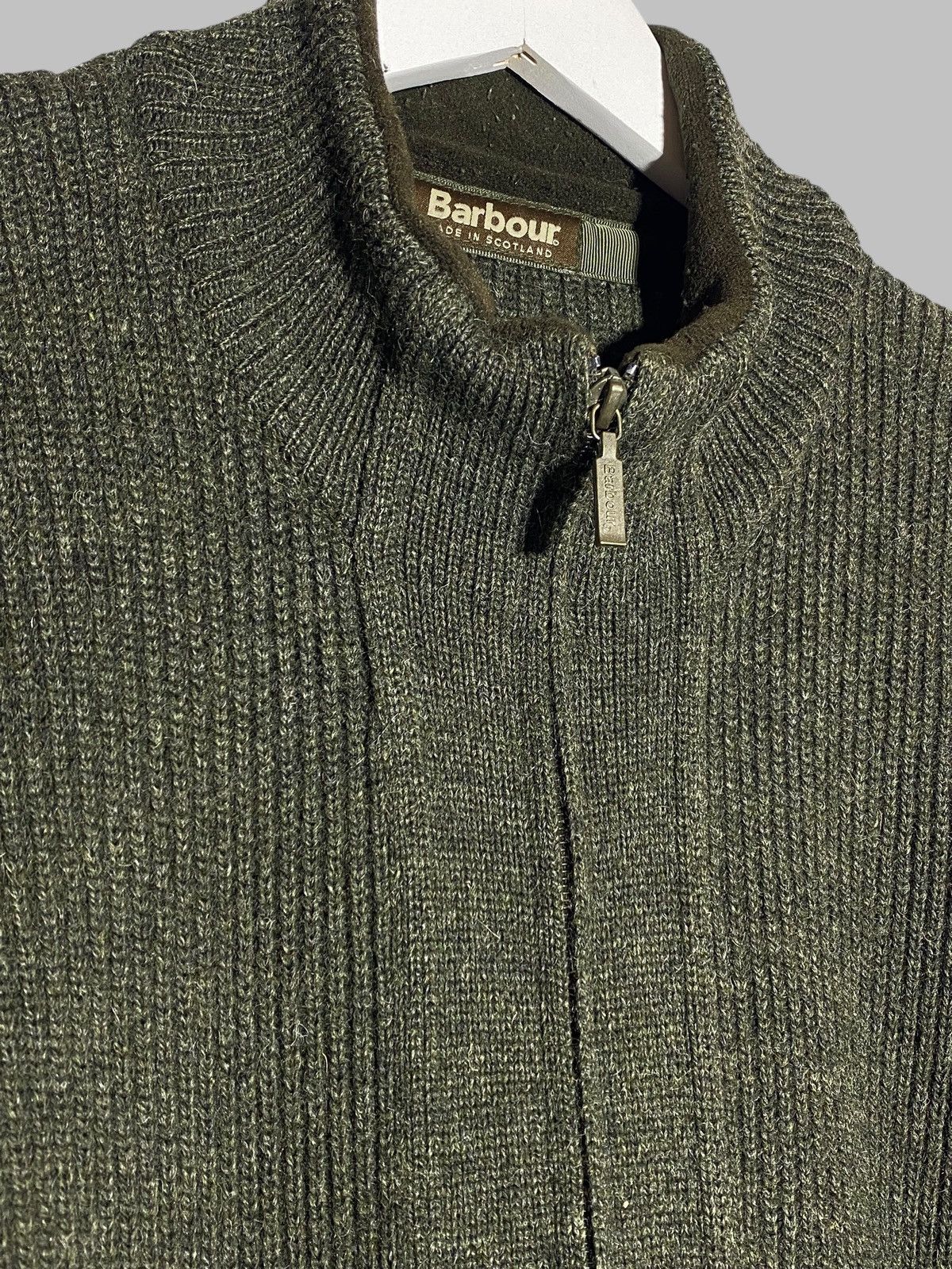 Barbour 🔥 BARBOUR TYNE CARDIGAN FULL ZIP KNITWEAR OLIVE MILITARY Size US L / EU 52-54 / 3 - 3 Thumbnail