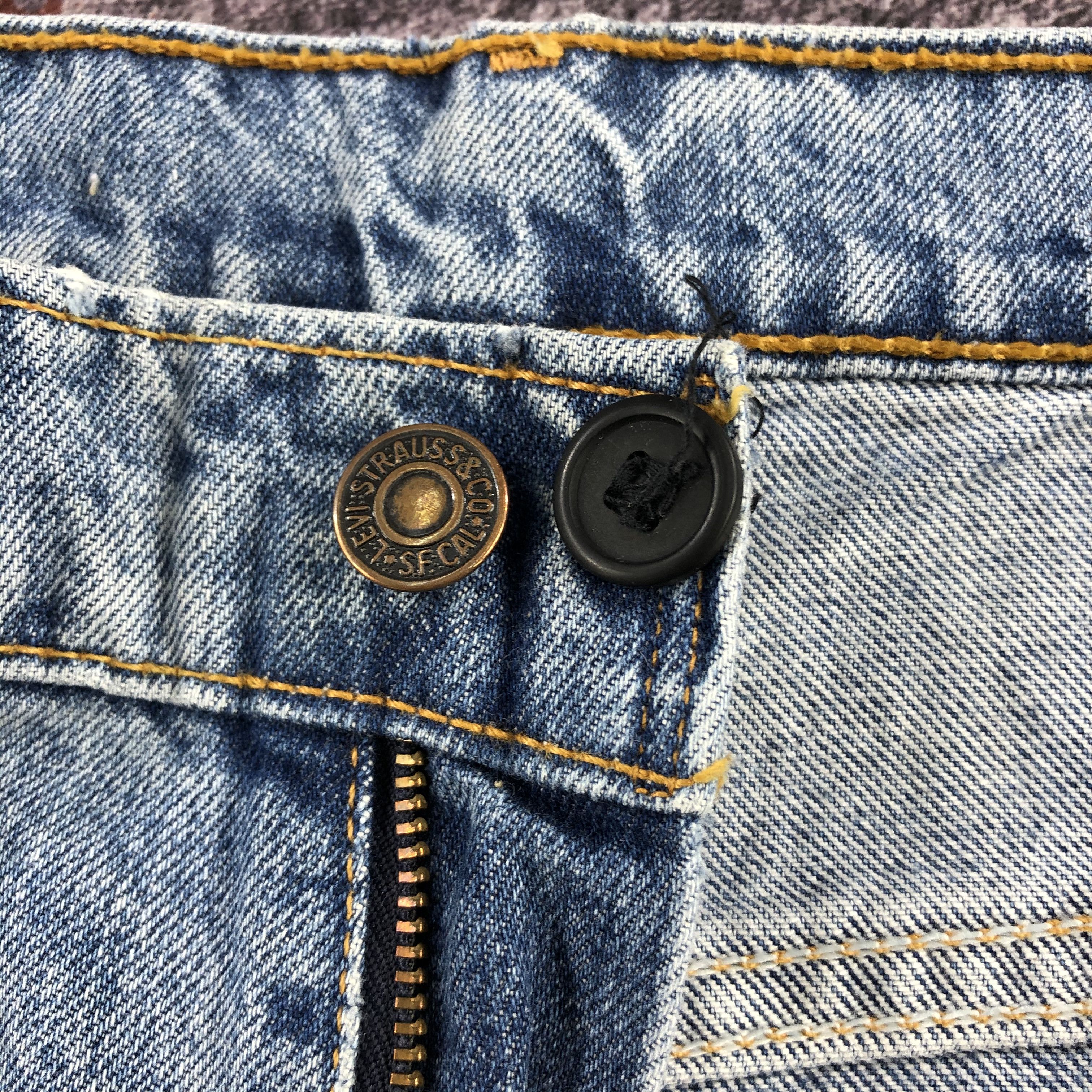 Levi's × Vintage Vintage 90s Light Wash Levis 607 Jeans-JM2258 Size US 33 - 14 Thumbnail