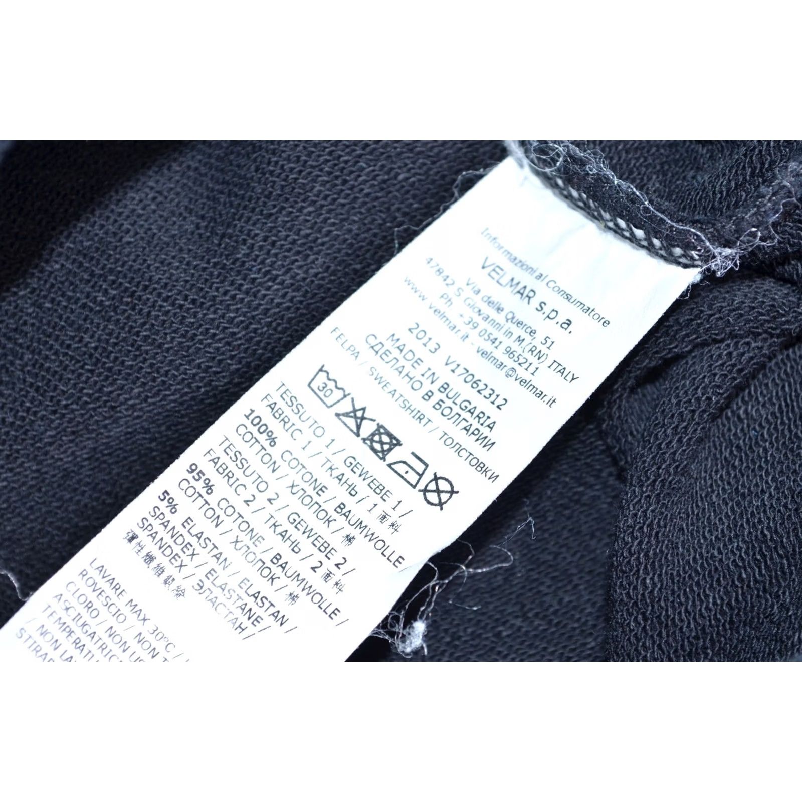 Moschino Moschino Women's Sweatshirt Bear Logo Black XS Pullover Crew Neck Zip Not Included Shirt? Size XS / US 0-2 / IT 36-38 - 8 Thumbnail