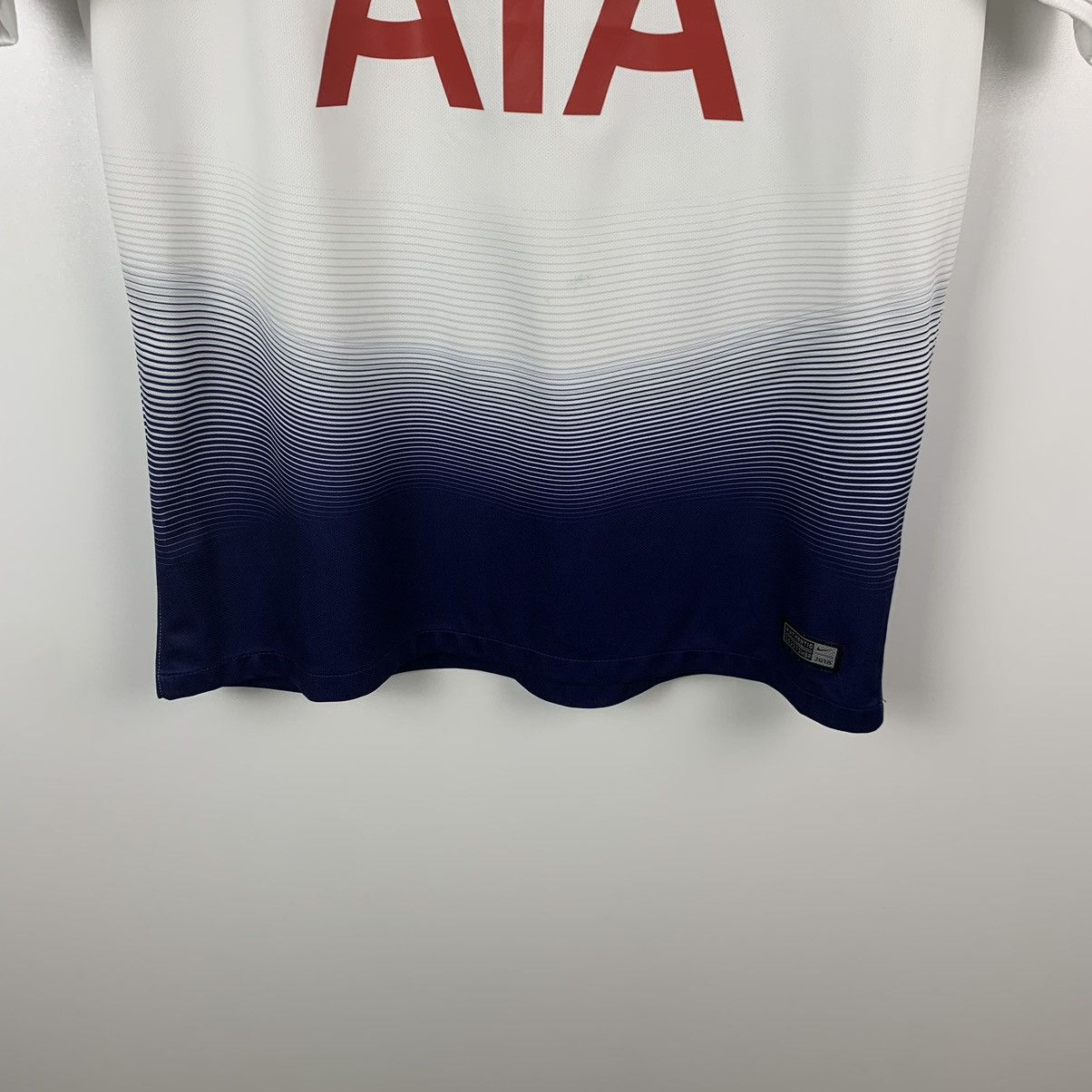 Nike Nike Tottenham Hotspur 2018 2019 Soccer Football Jersey Sz L Size US L / EU 52-54 / 3 - 3 Thumbnail