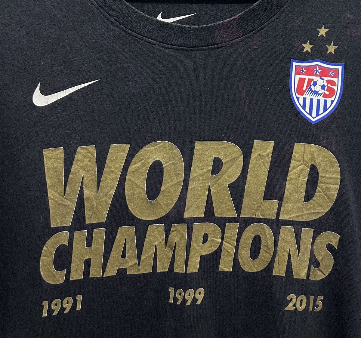 Nike × Vintage VINTAGE NIKE WORLD CHAMPIONS SHIRT Size US L / EU 52-54 / 3 - 3 Thumbnail