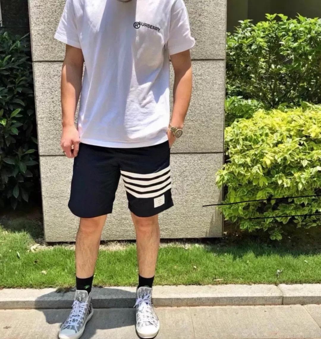 Burberry Burberry White Cotton Short Sleeve Tee M Size US M / EU 48-50 / 2 - 7 Thumbnail