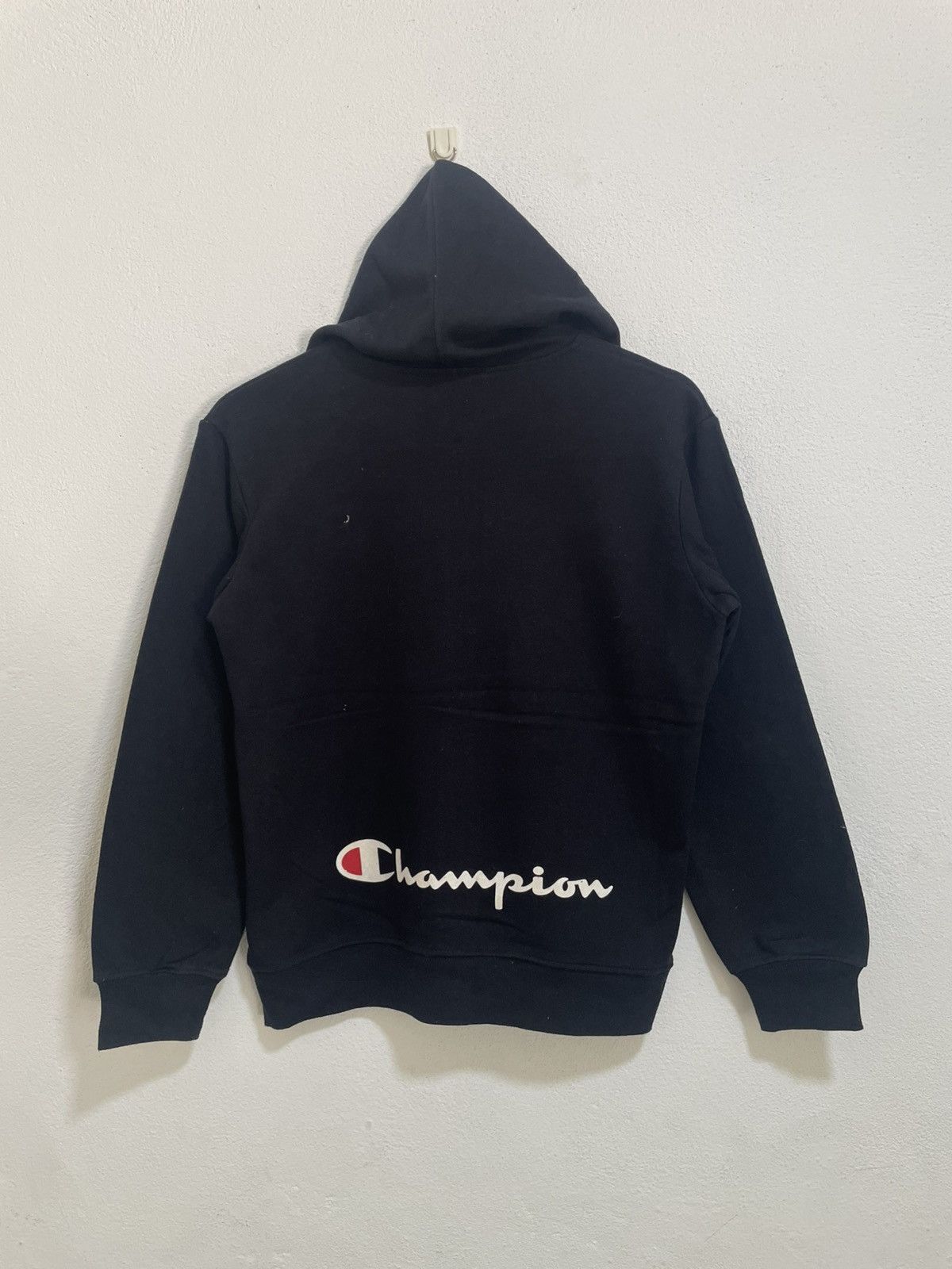 Champion × Vintage vintage y2k champion embroidered logo hoodie sweatshirt Size US S / EU 44-46 / 1 - 5 Thumbnail