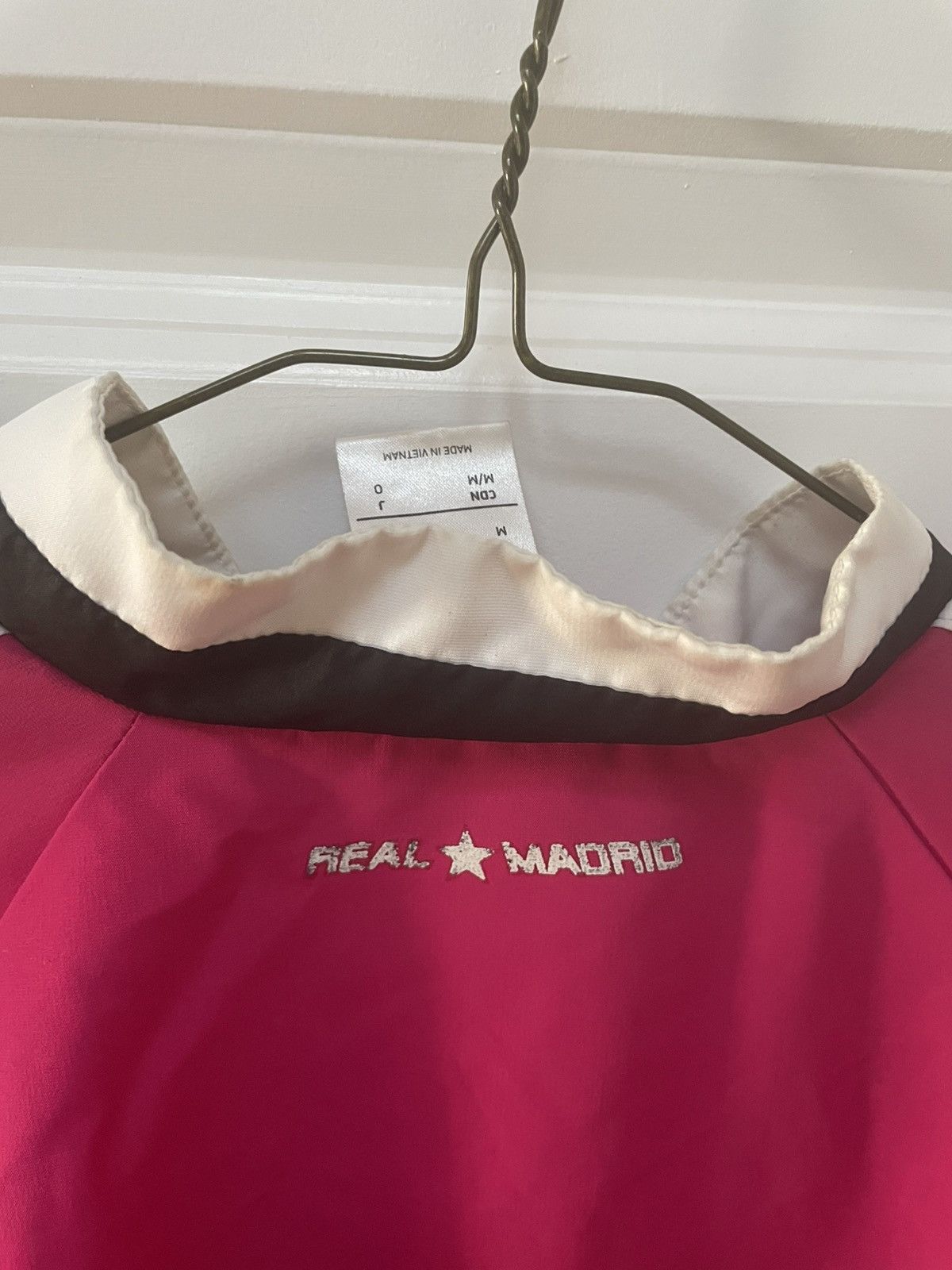 Adidas 2015 Adidas Real Madrid Track Jacket Pink White Size US M / EU 48-50 / 2 - 3 Thumbnail