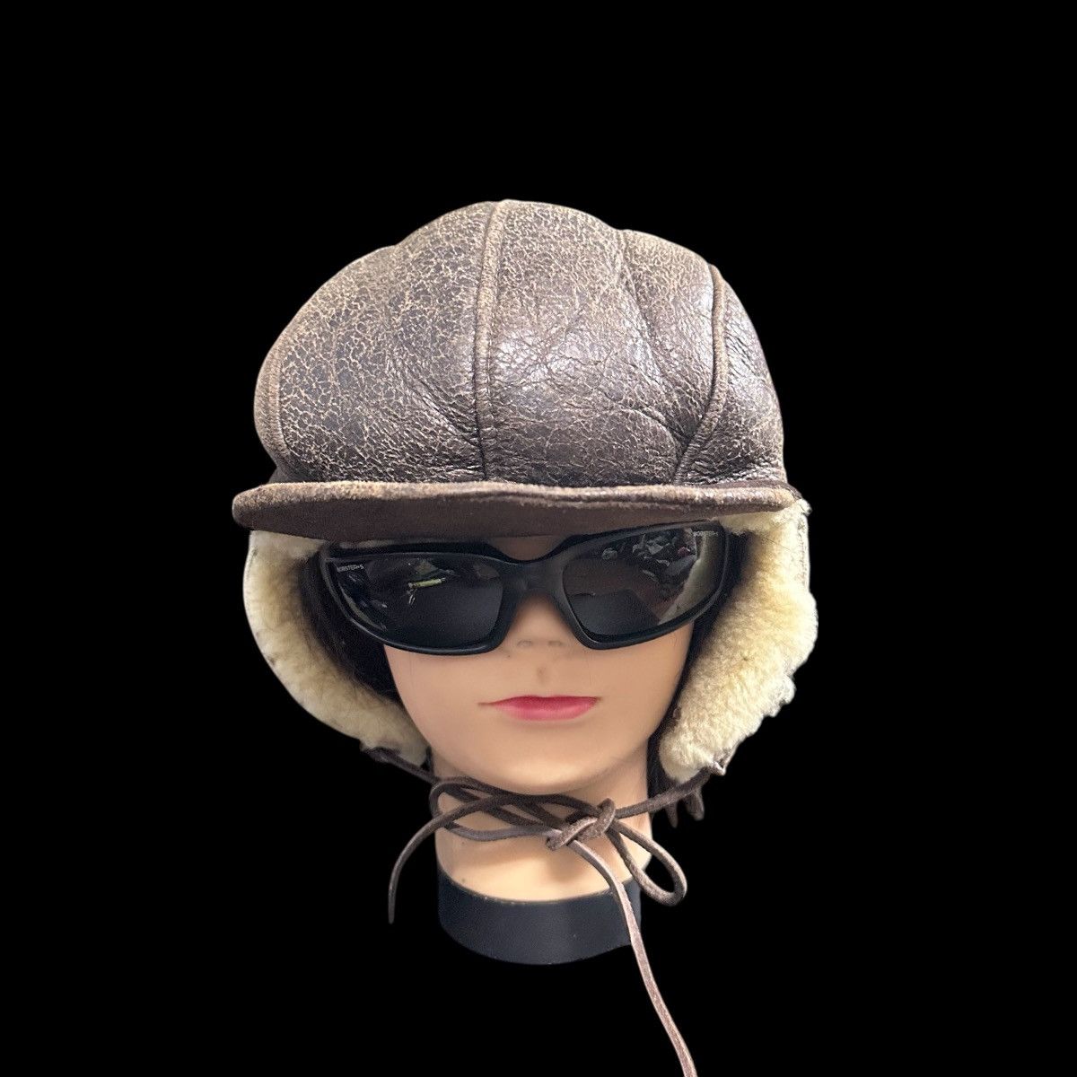 VINTAGE SHEEP SKIN SHEARLING AVIATOR HATS