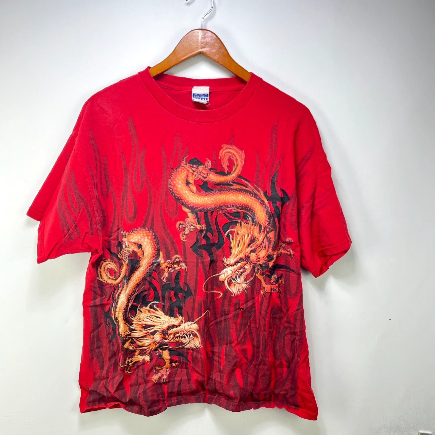 Vintage VINTAGE Dragon Flames Y2K JNCO Style T Shirt XL Shirt Men Red XL Dragon Flames Y2K JNCO Style T Shirt Vintage Mens XL Red Size US XL / EU 56 / 4 - 2 Thumbnail