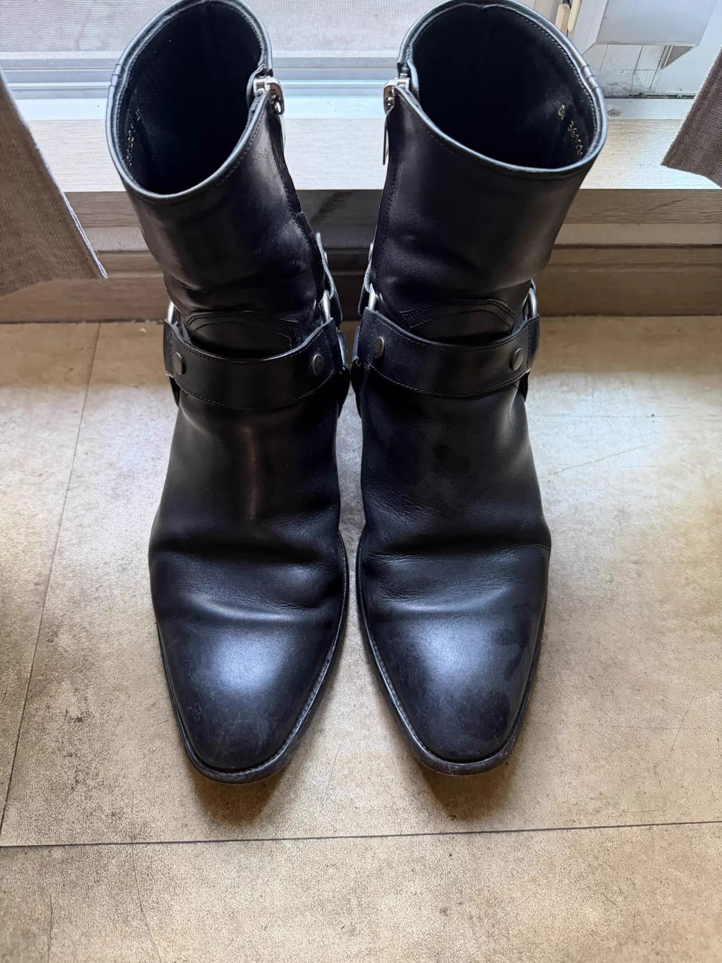 saint laurent paris リングブーツ　サイズ41 Saint Laurent Paris SLP Classic Ring Buckle Boot 41 (Sole Print