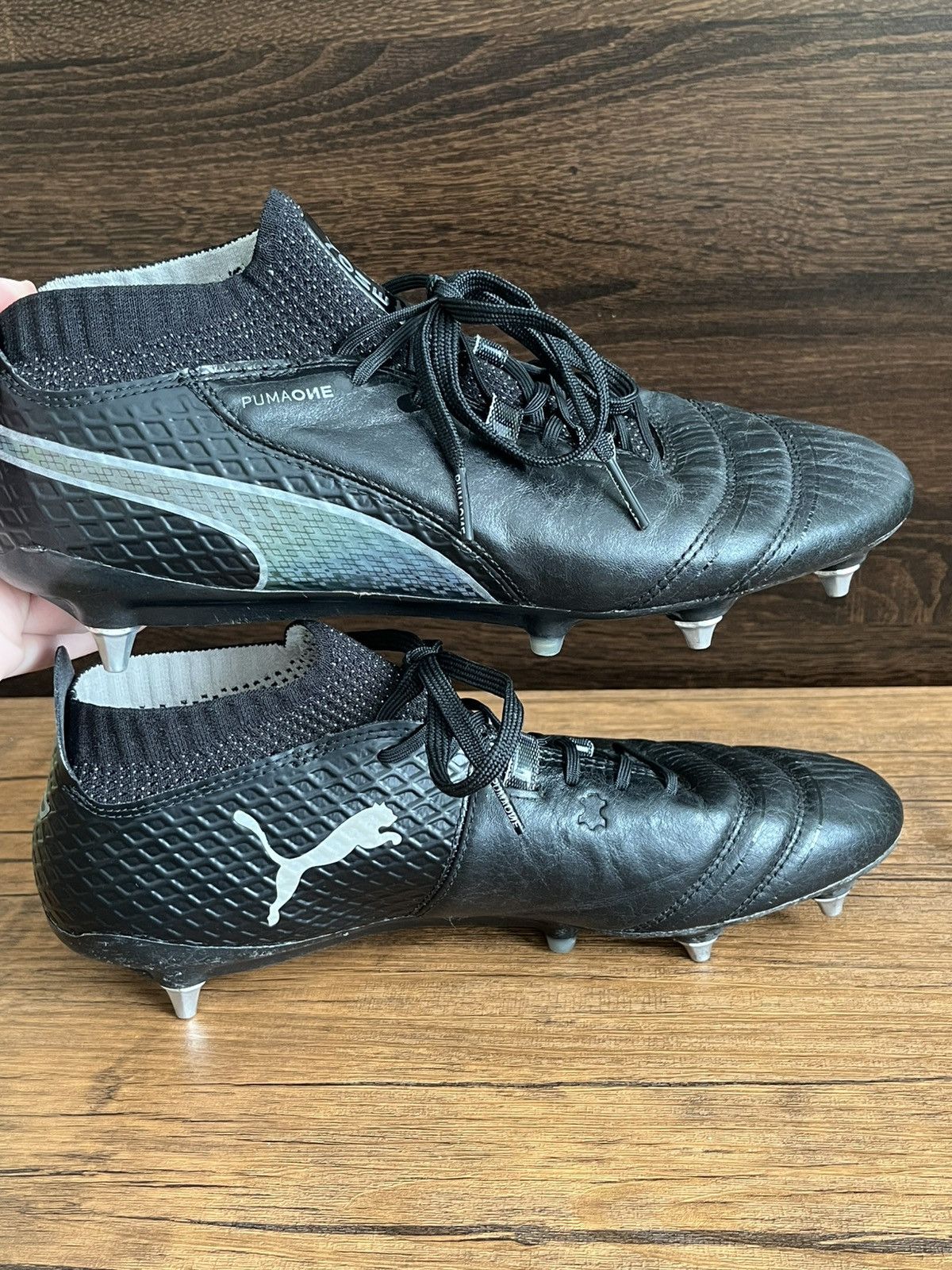 Puma Puma One cleats football leather trainers shoes athletic Size US 7.5 / EU 40-41 - 2 Thumbnail