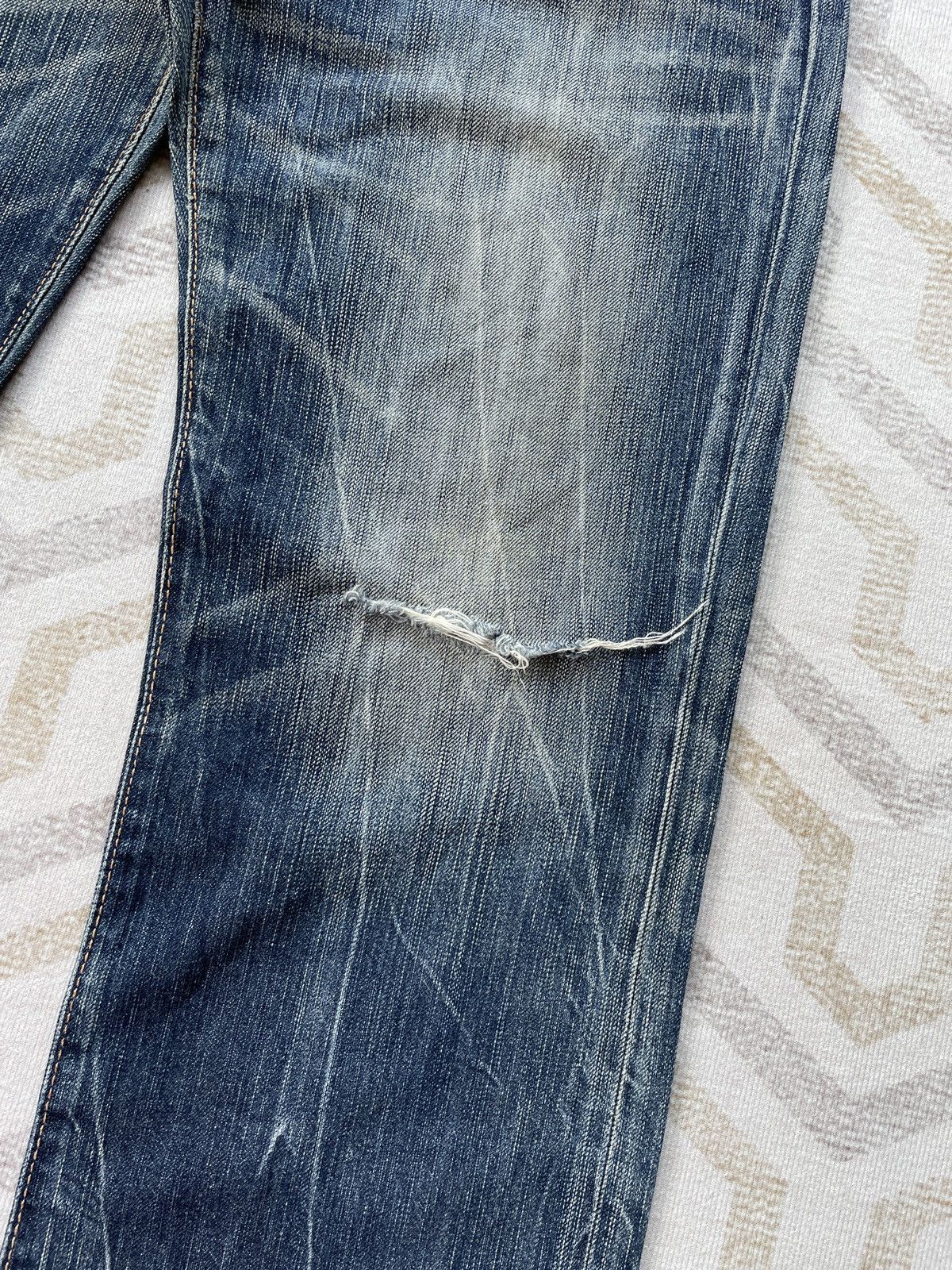 Edwin Edwin Buckle Back Jeans Size US 31 - 10 Thumbnail