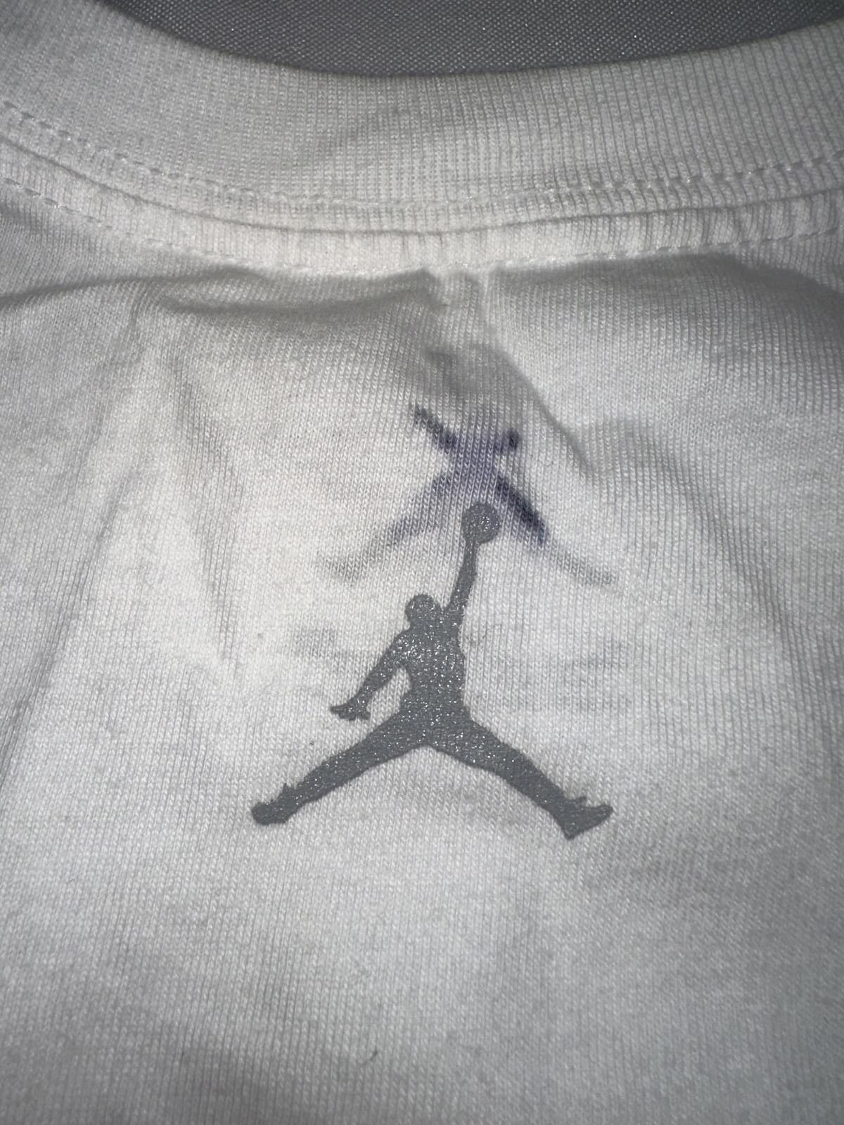 Designer Air Jordan Men’s Luv Sneaks Dri-Fit T-Shirt Size US XL / EU 56 / 4 - 5 Thumbnail