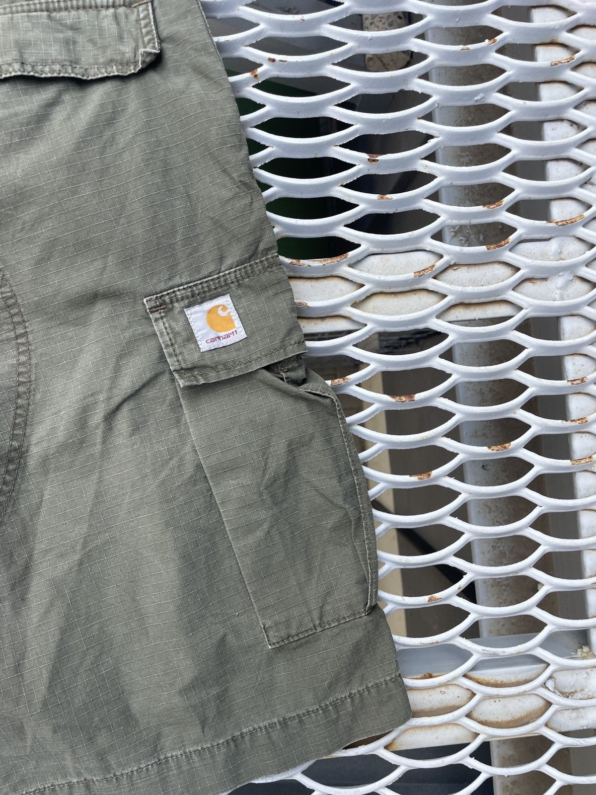 Carhartt Vintage Carhartt Bermuda cargo shorts Size US 32 / EU 48 - 3 Thumbnail