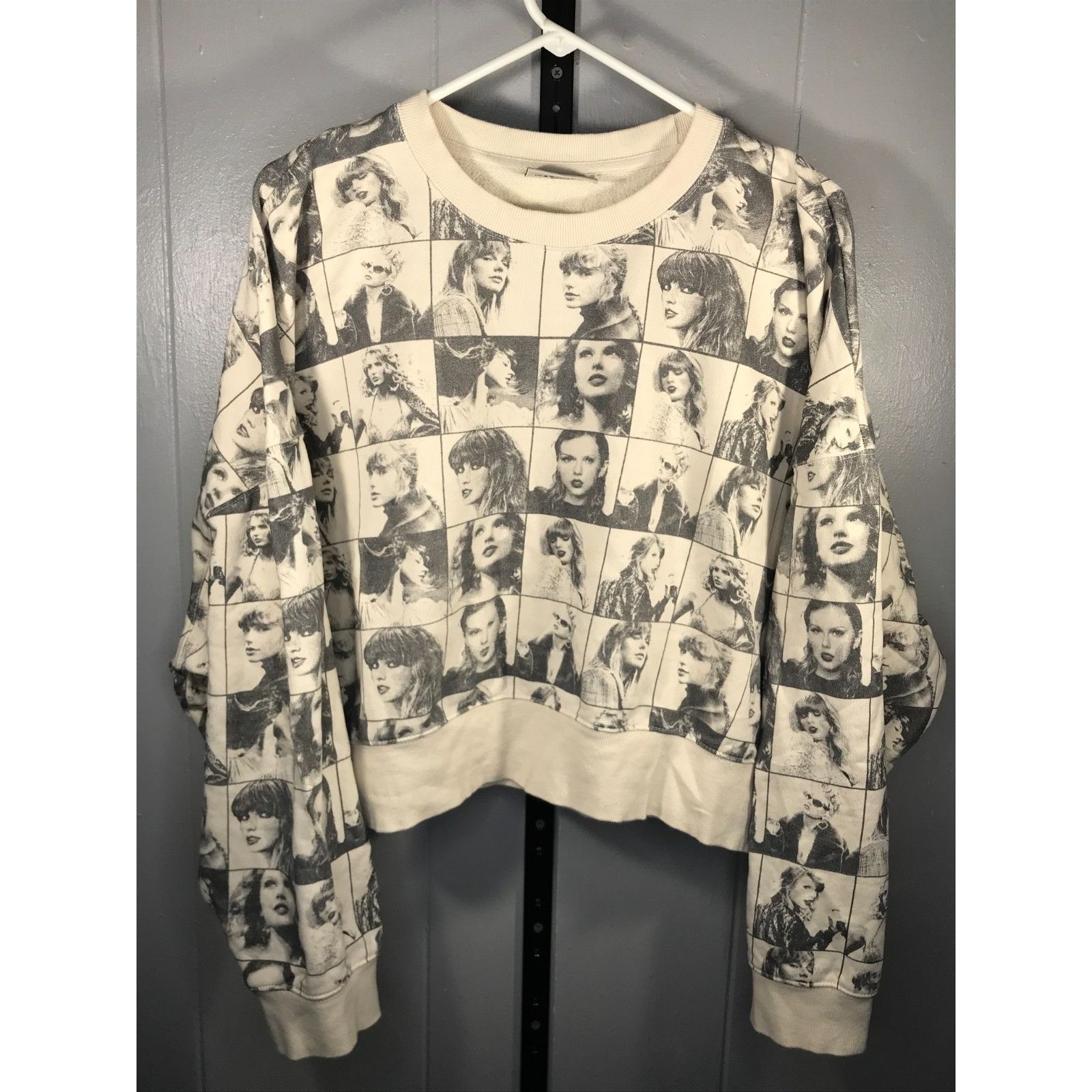 Other Taylor Swift ERAS Tour Concert Cropped Oversize White Crewne Size L / US 10 / IT 46 - 1 Thumbnail