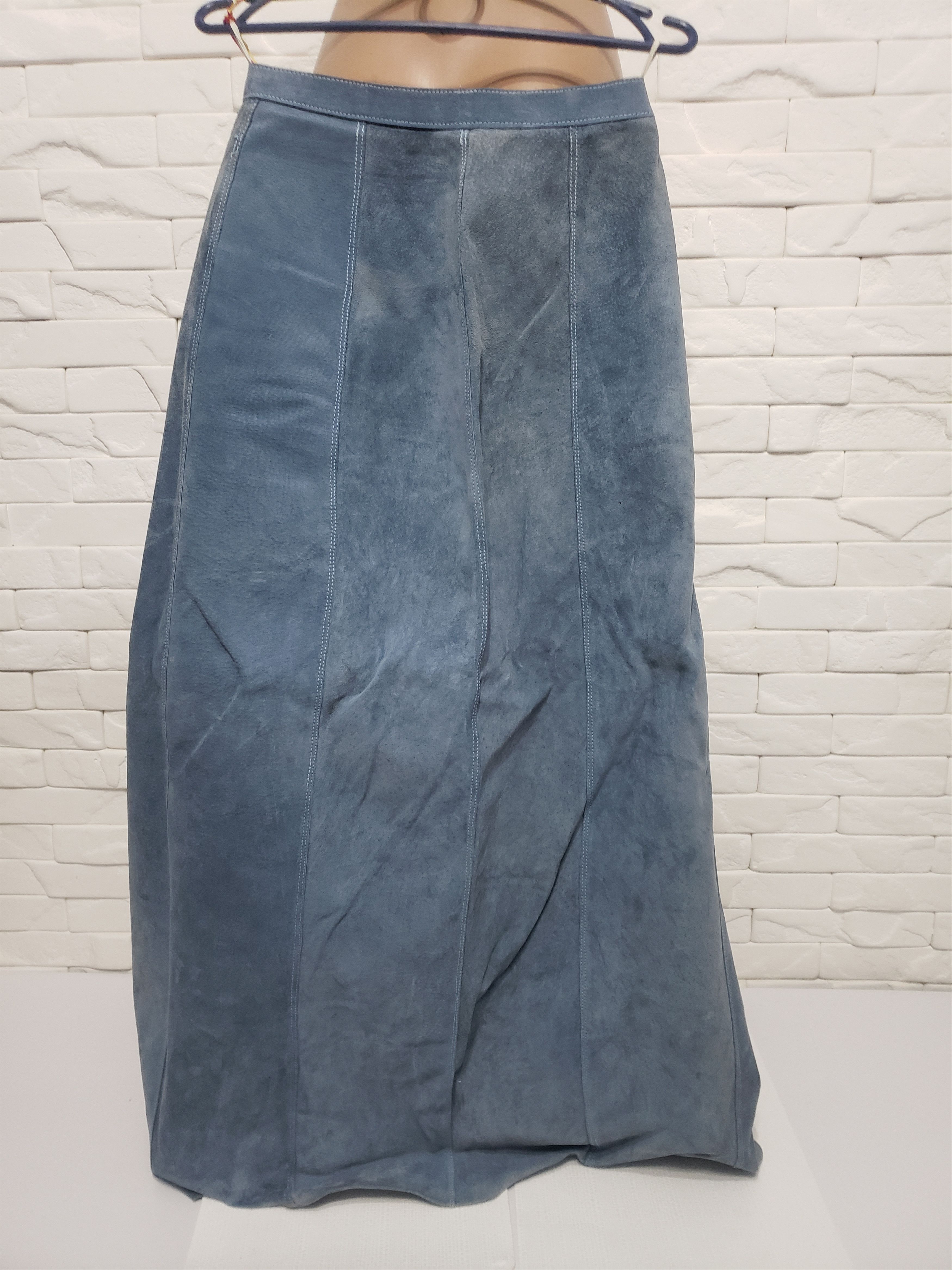 Genuine Leather Cute blue leather skirt. Size 25" / US 0 / IT 36 - 10 Thumbnail