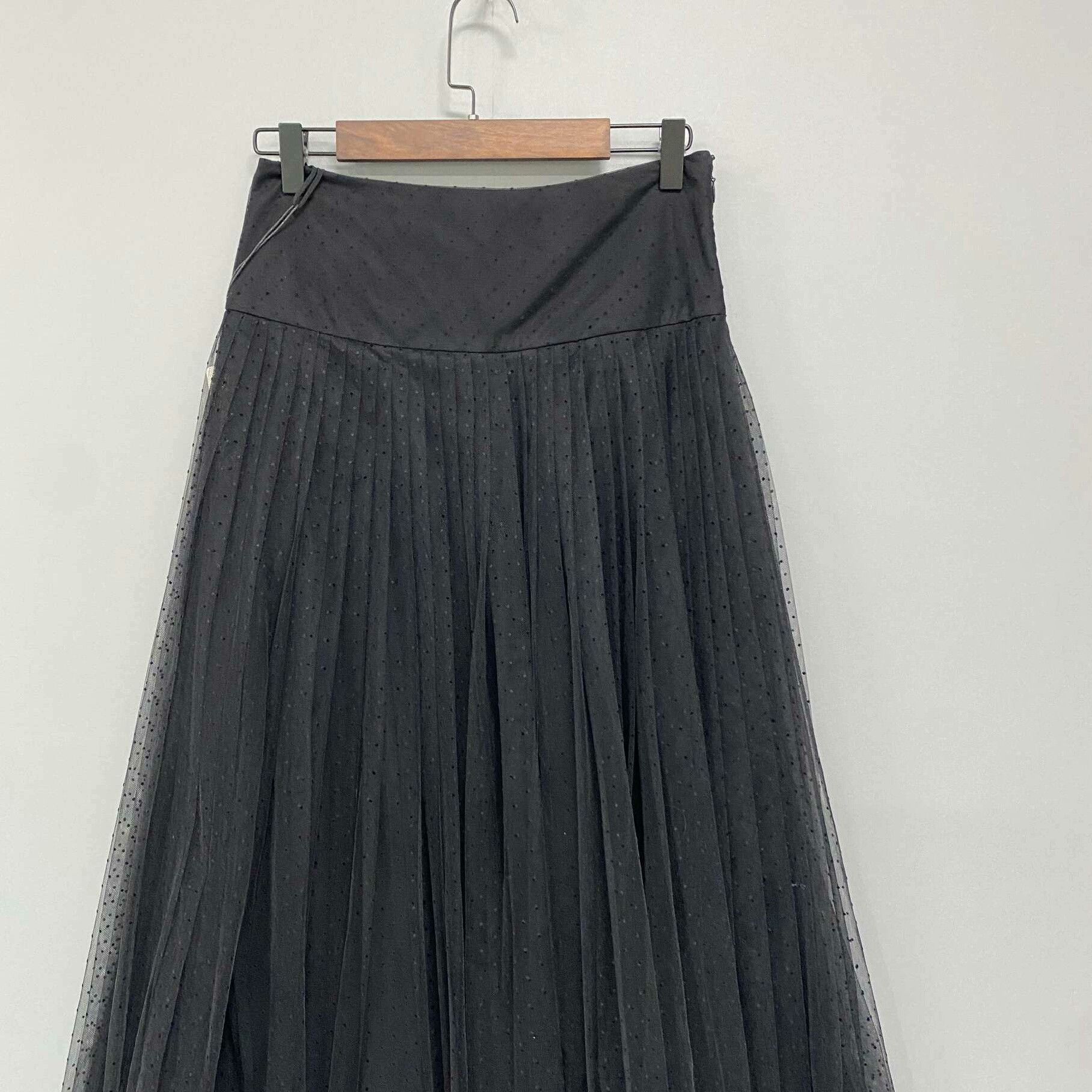 Dior Dior Black Skirt 28 Women Size 28" / US 6 / IT 42 - 1 Thumbnail