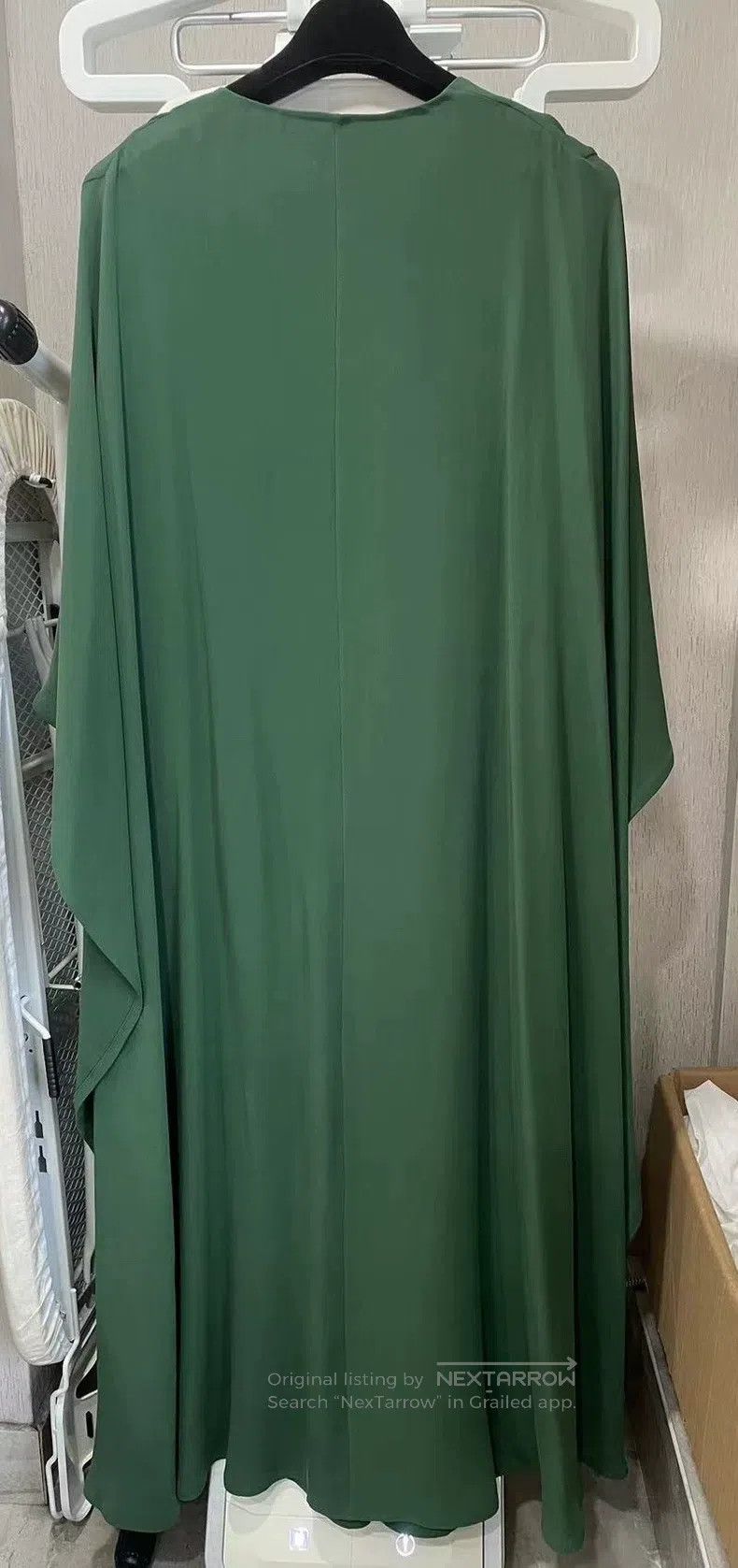 Valentino Valentino Silk dress green cape Size S / US 4 / IT 40 - 2 Thumbnail