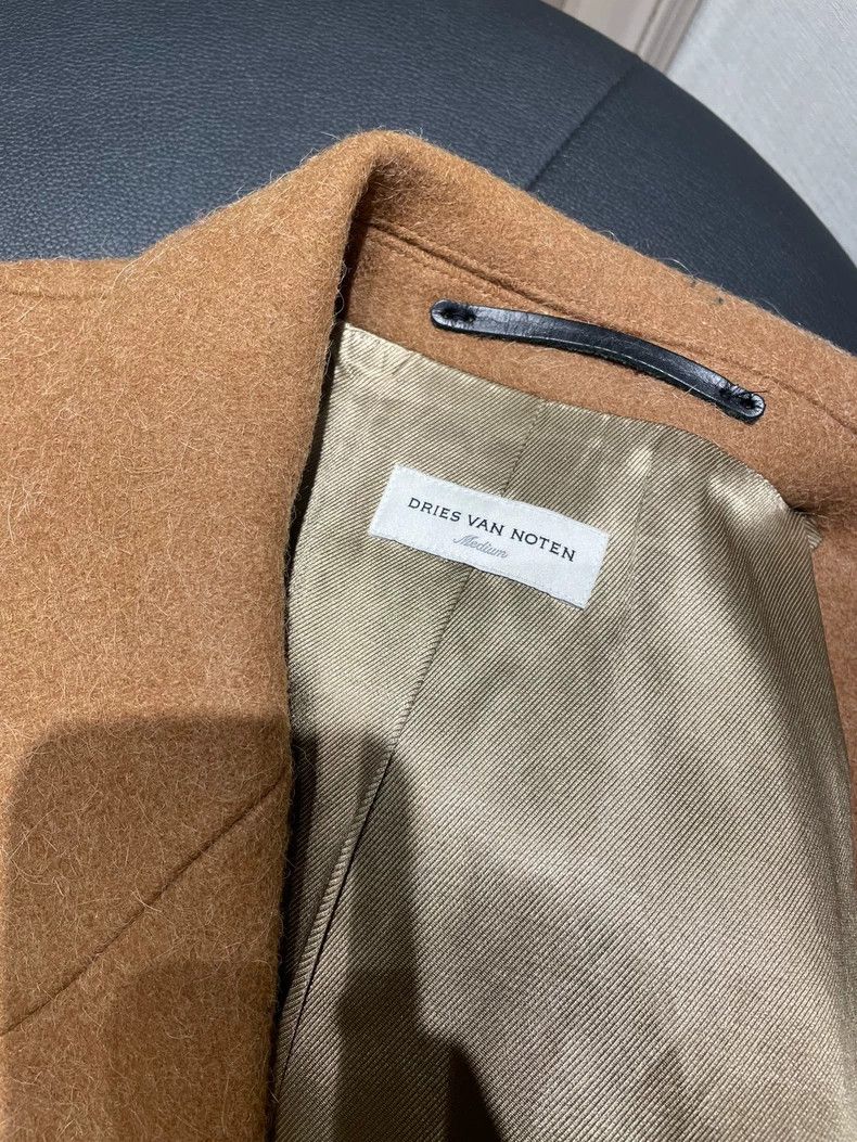 Dries Van Noten dries van notenDouble breasted camel wool coat 2503-Nextarr Size US M / EU 48-50 / 2 - 5 Thumbnail