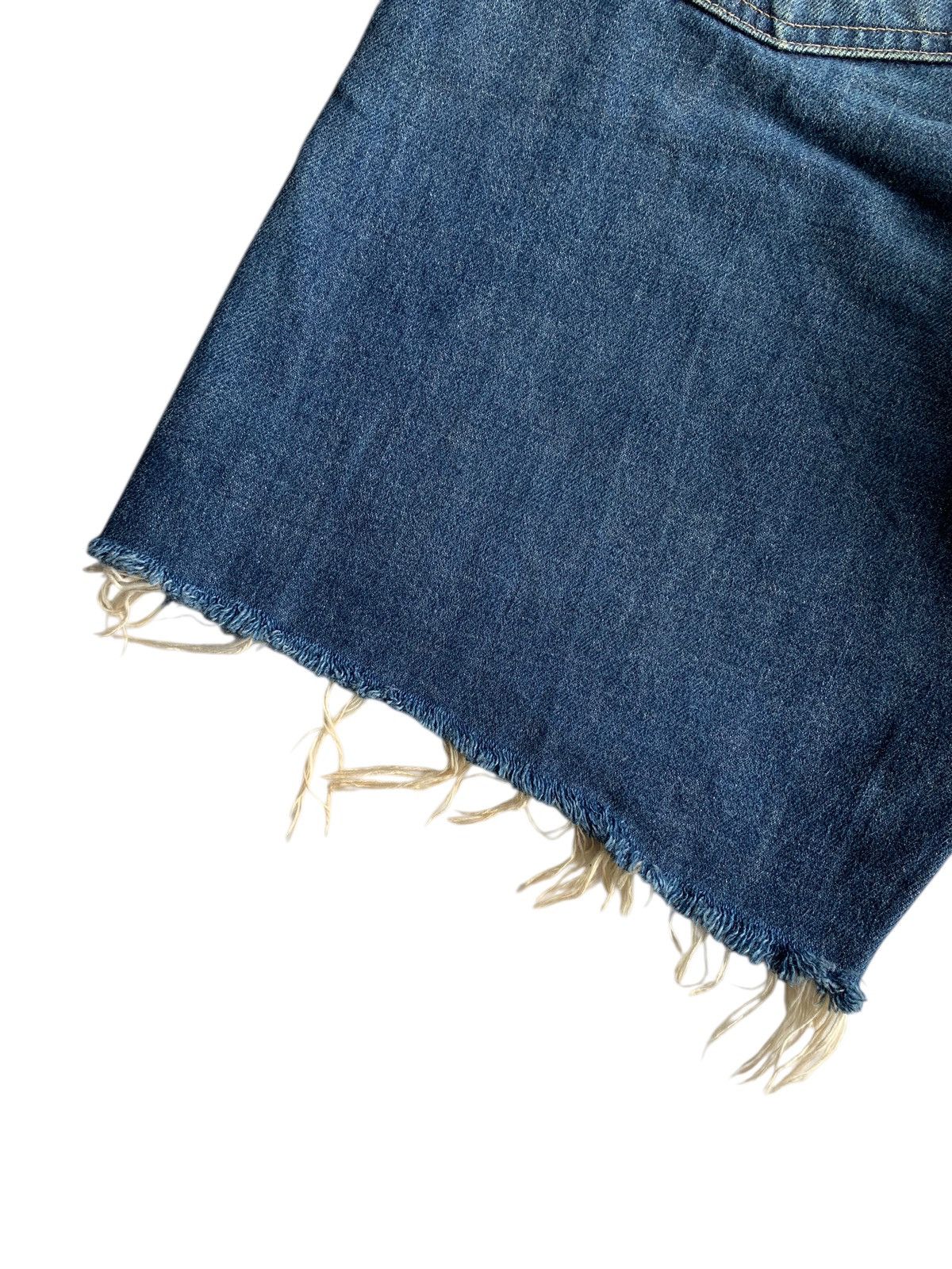 Levi's VINTAGE LEVIS BIG E SELVEDGE J22 BUTTON FLY SHORT DENIM Size US 34 / EU 50 - 18 Thumbnail