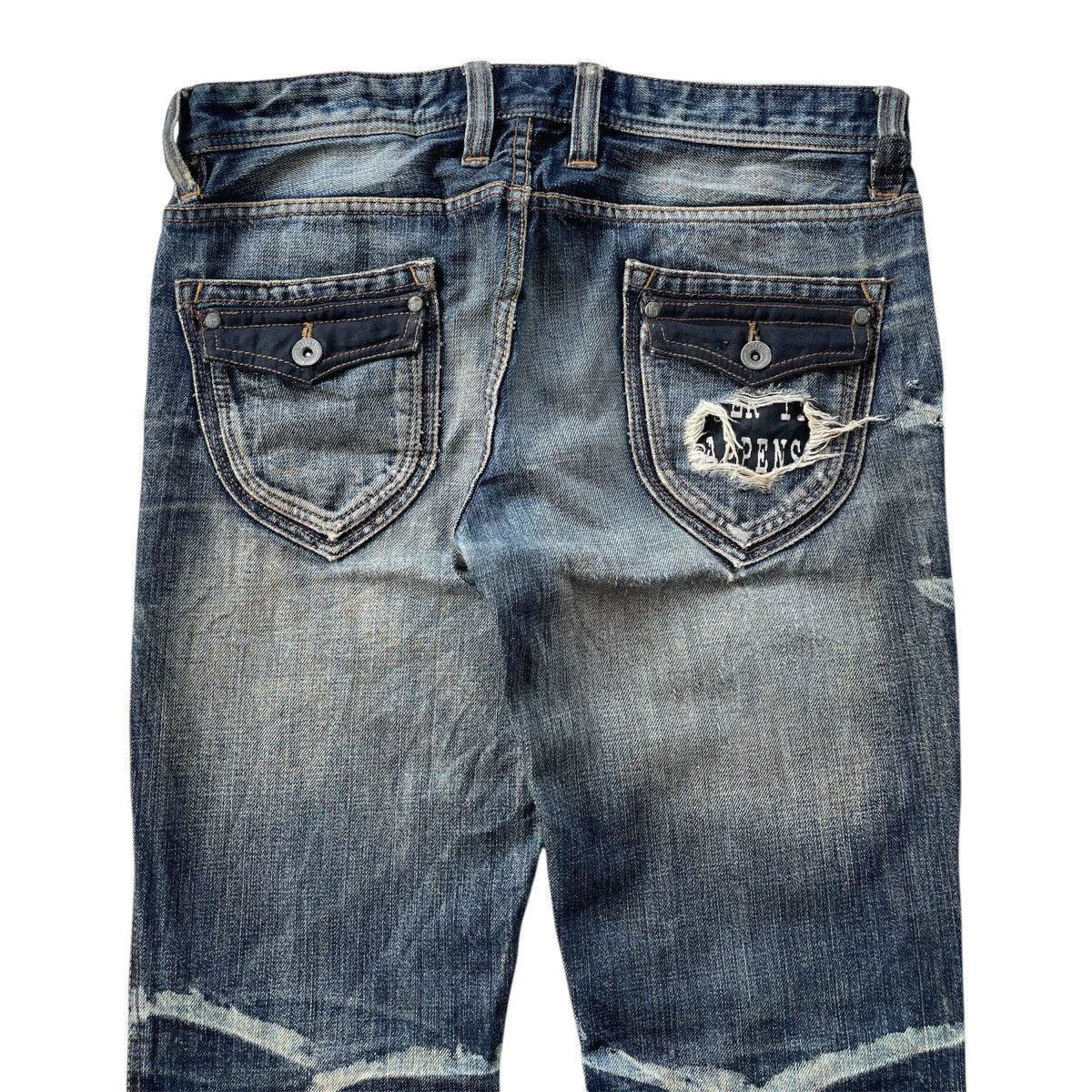 If Six Was Nine 2000s Hideaways - Flare Patchwork Distressed Jeans Size US 32 / EU 48 - 12 Thumbnail
