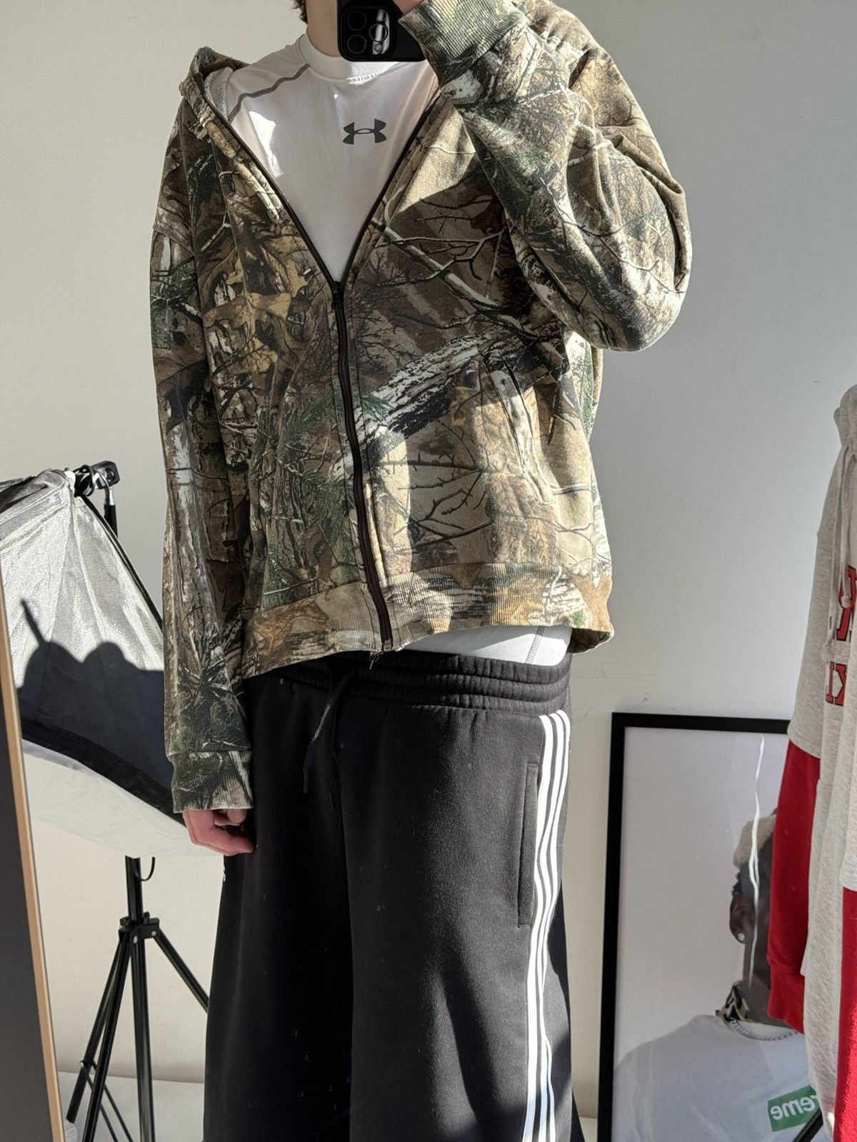 Realtree Vintage Realtree Boxy Fit Camo Zip Up Hoodie Hype Gothic Size US XL / EU 56 / 4 - 16 Thumbnail