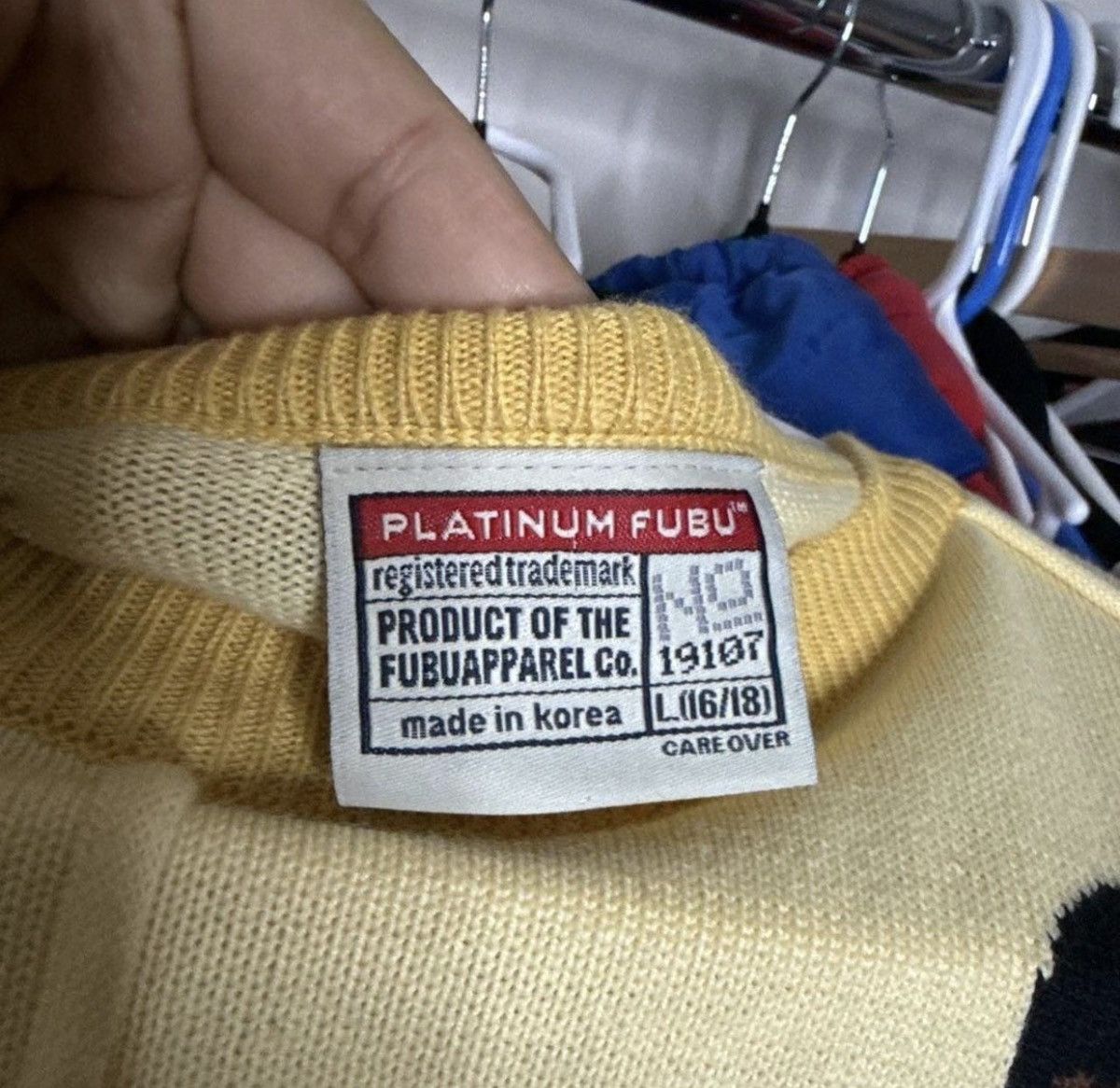 Fubu Vintage Platinum FUBU Fat Albert Knit Sweater Size wmns L Size US M / EU 48-50 / 2 - 7 Thumbnail